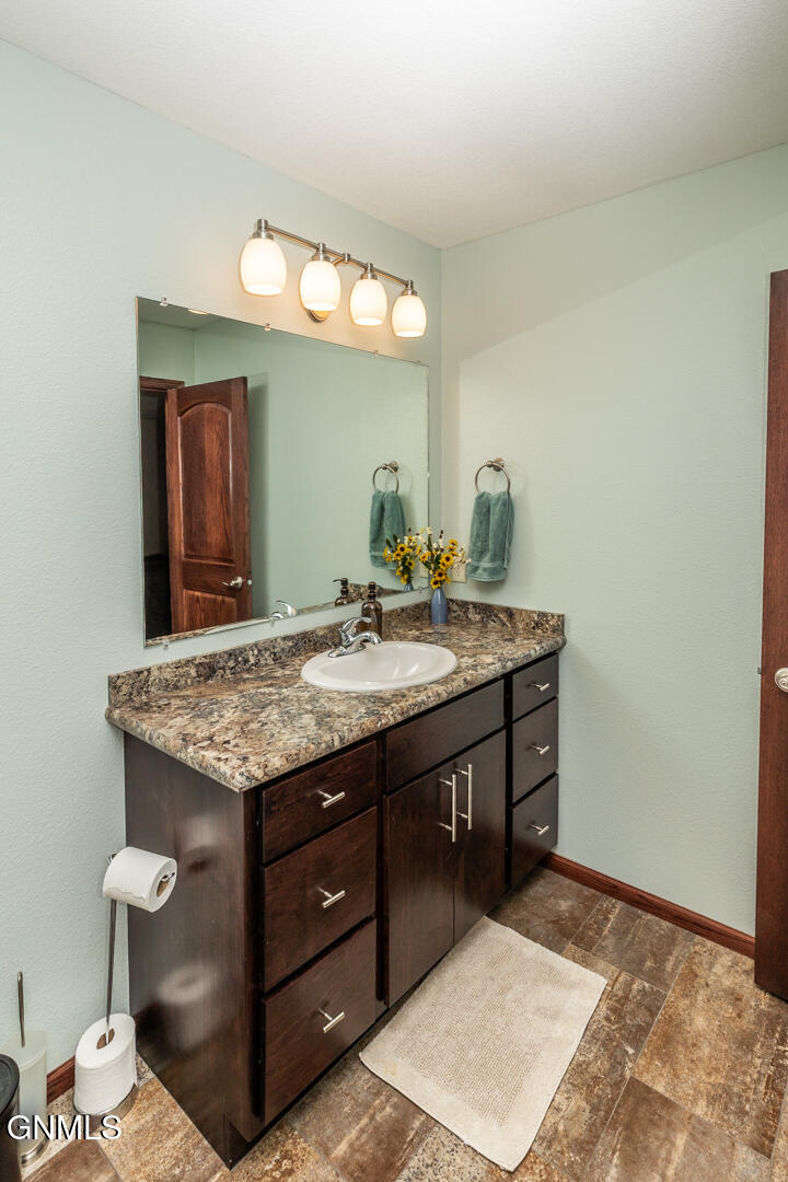 property viewer photo 26