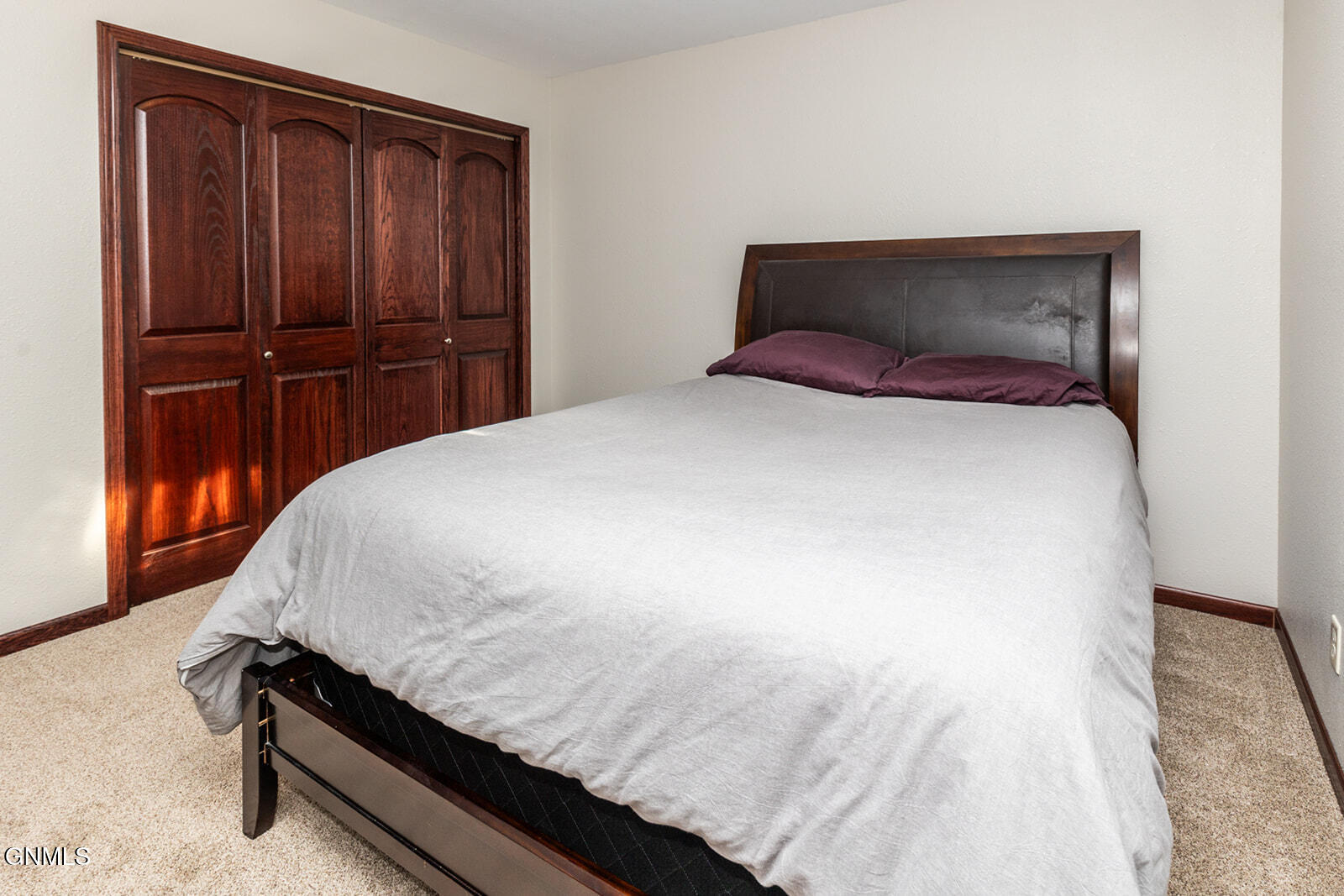 property viewer photo 28