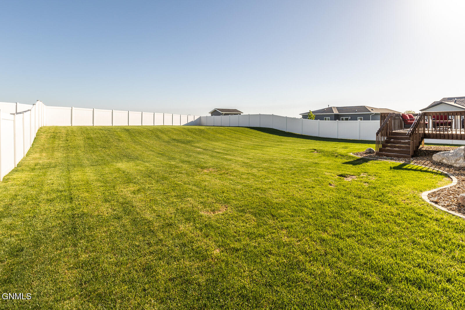 property viewer photo 31