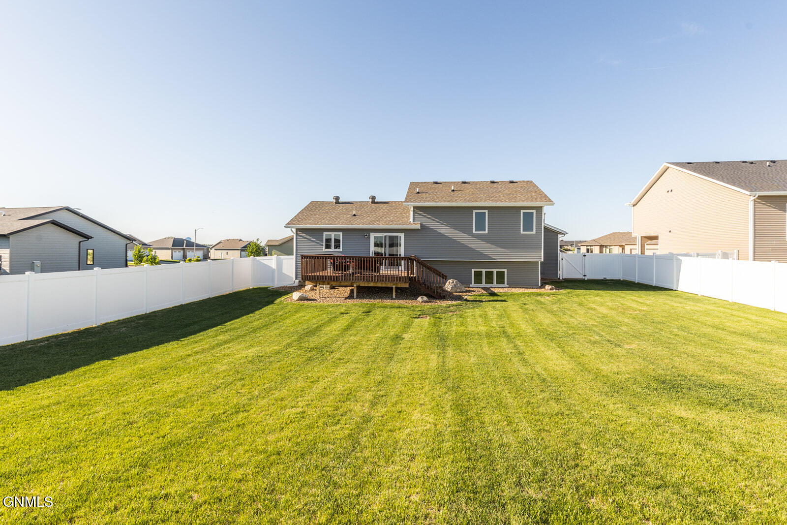 property viewer photo 34