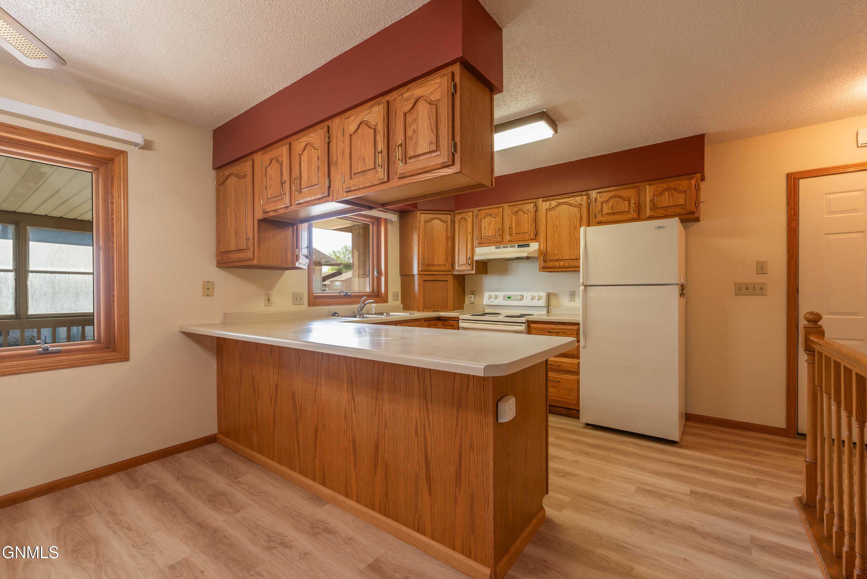 property viewer photo 10