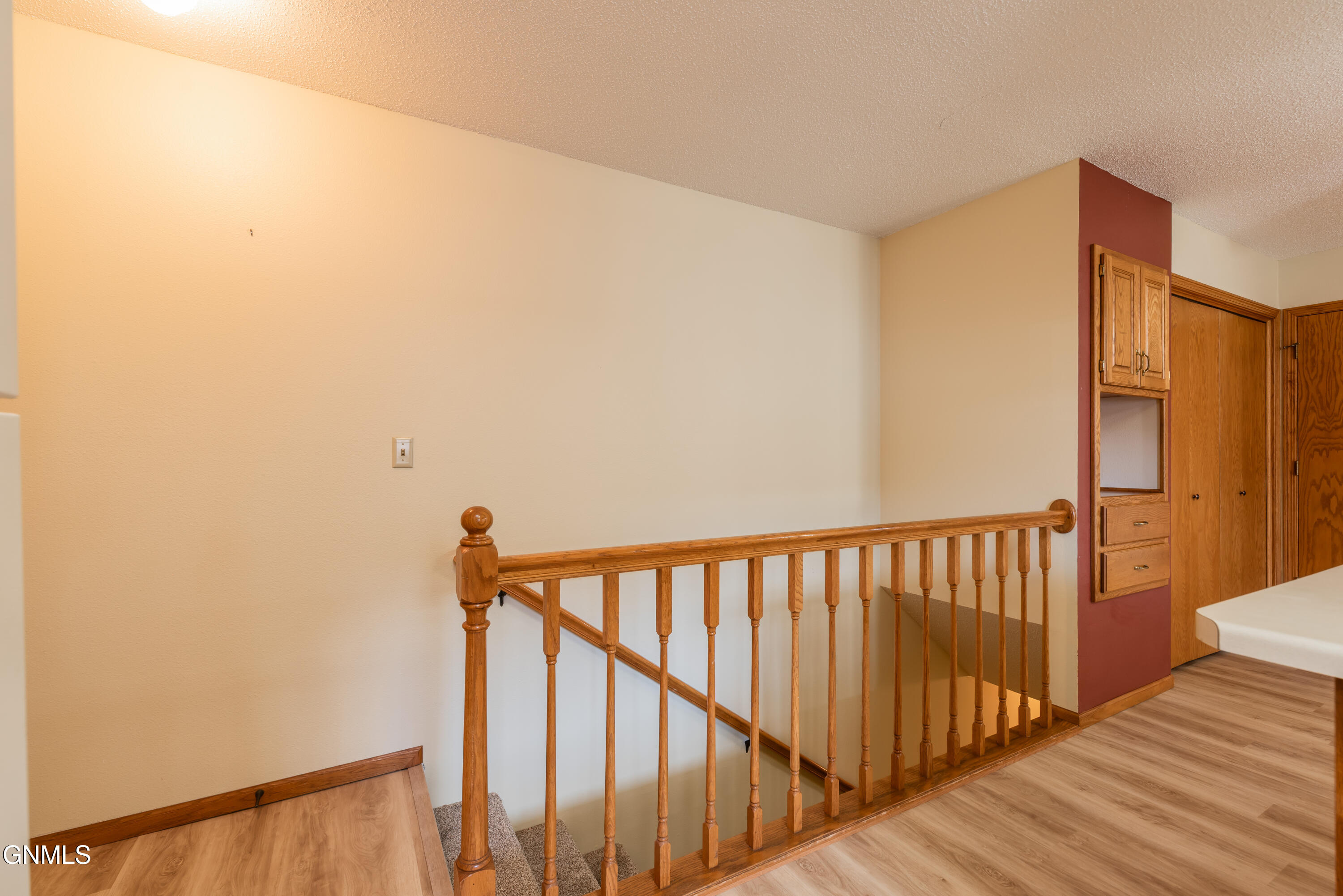 property viewer photo 13