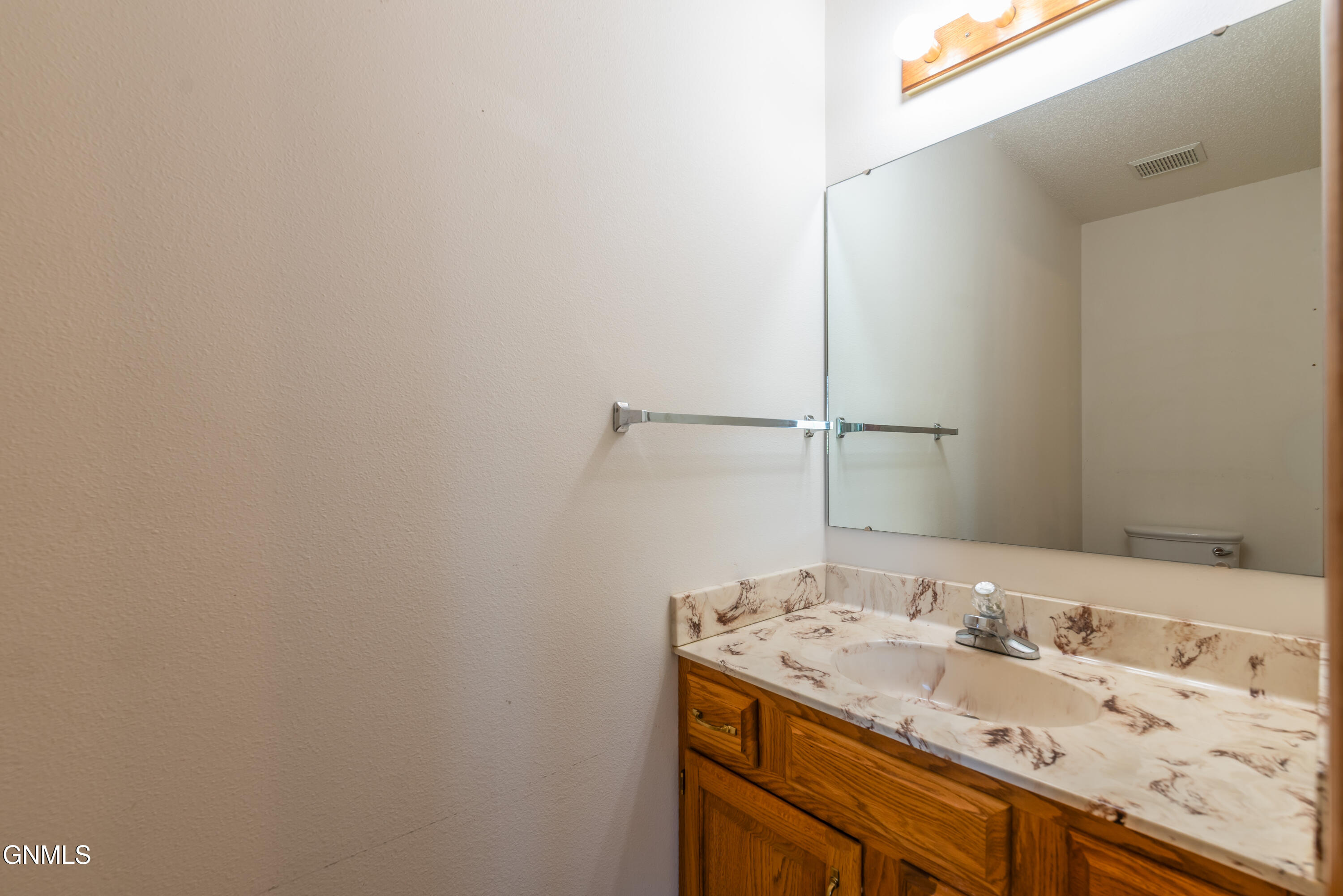 property viewer photo 17