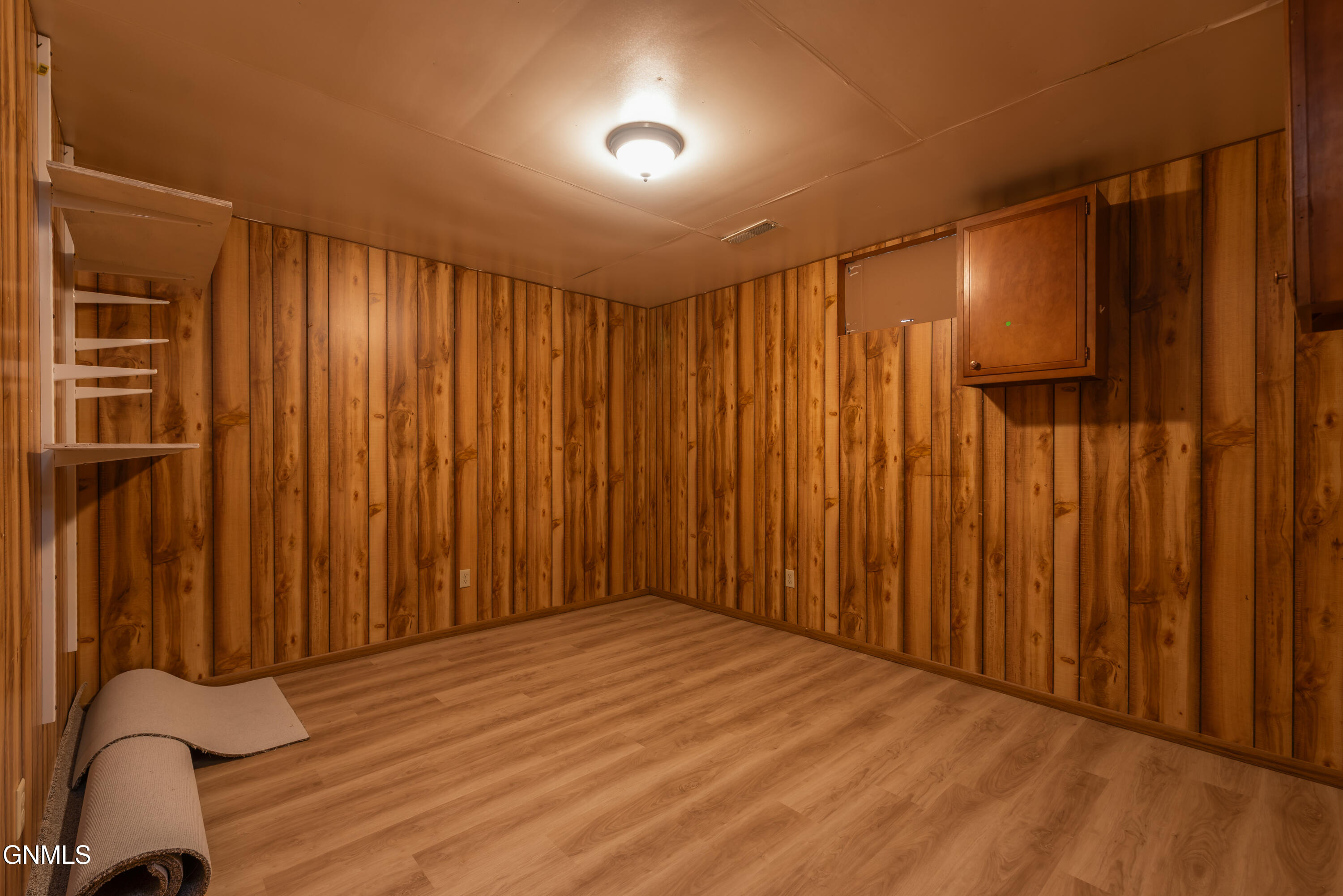 property viewer photo 22