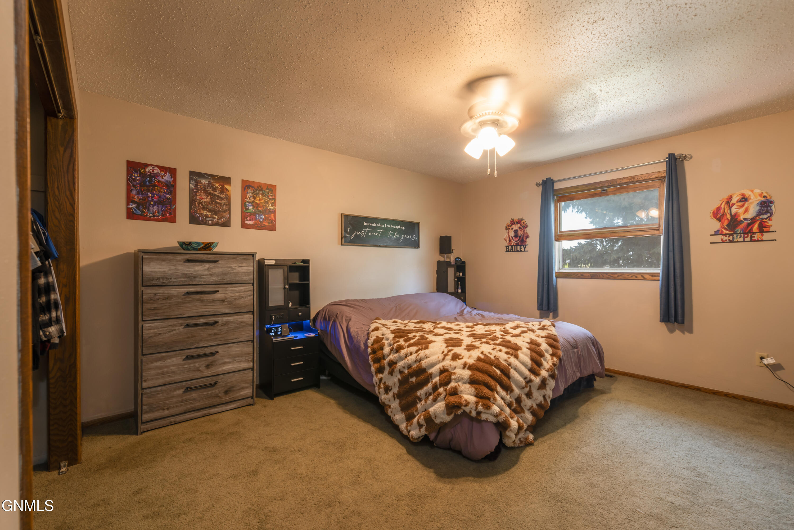 property viewer photo 10