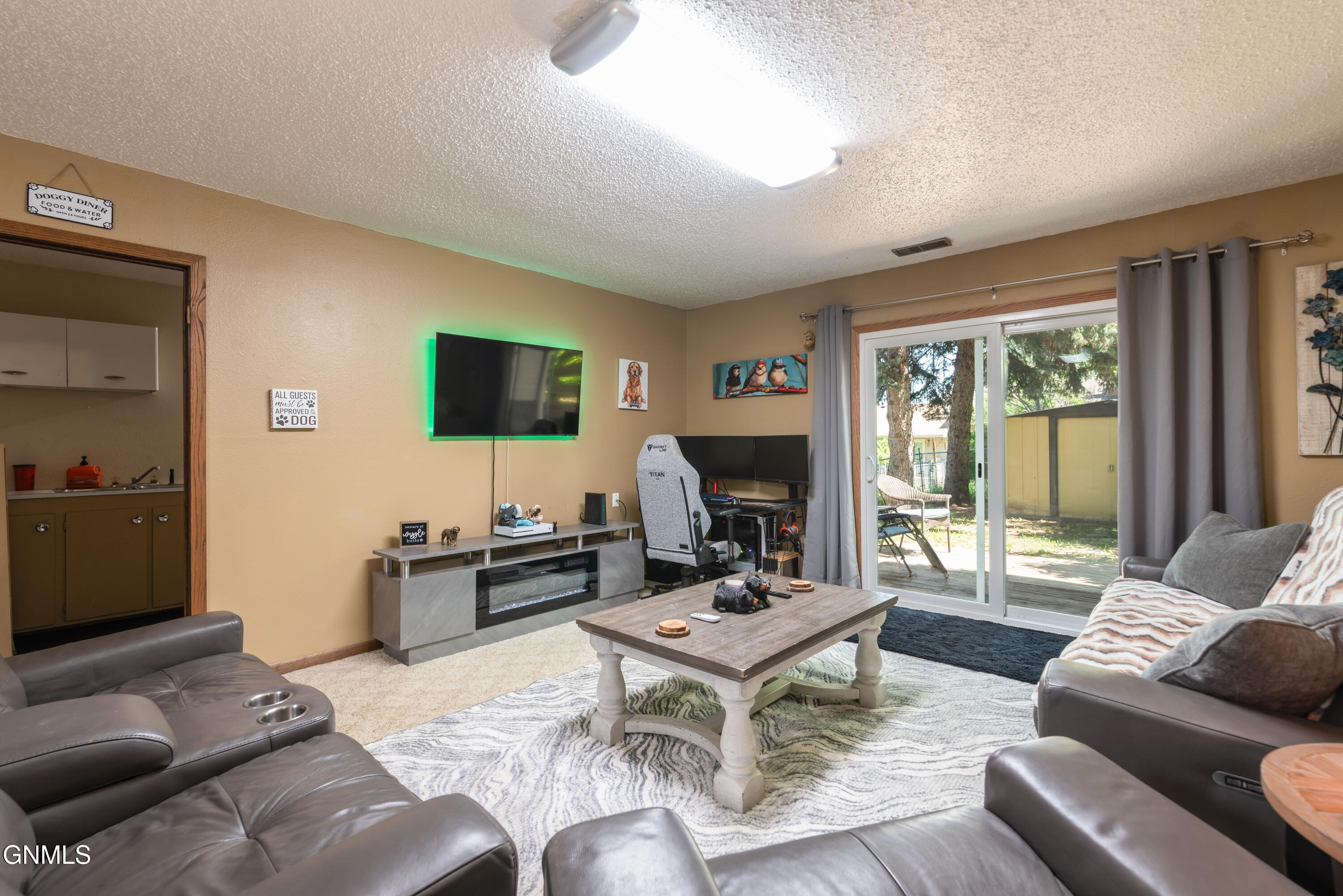 property viewer photo 11