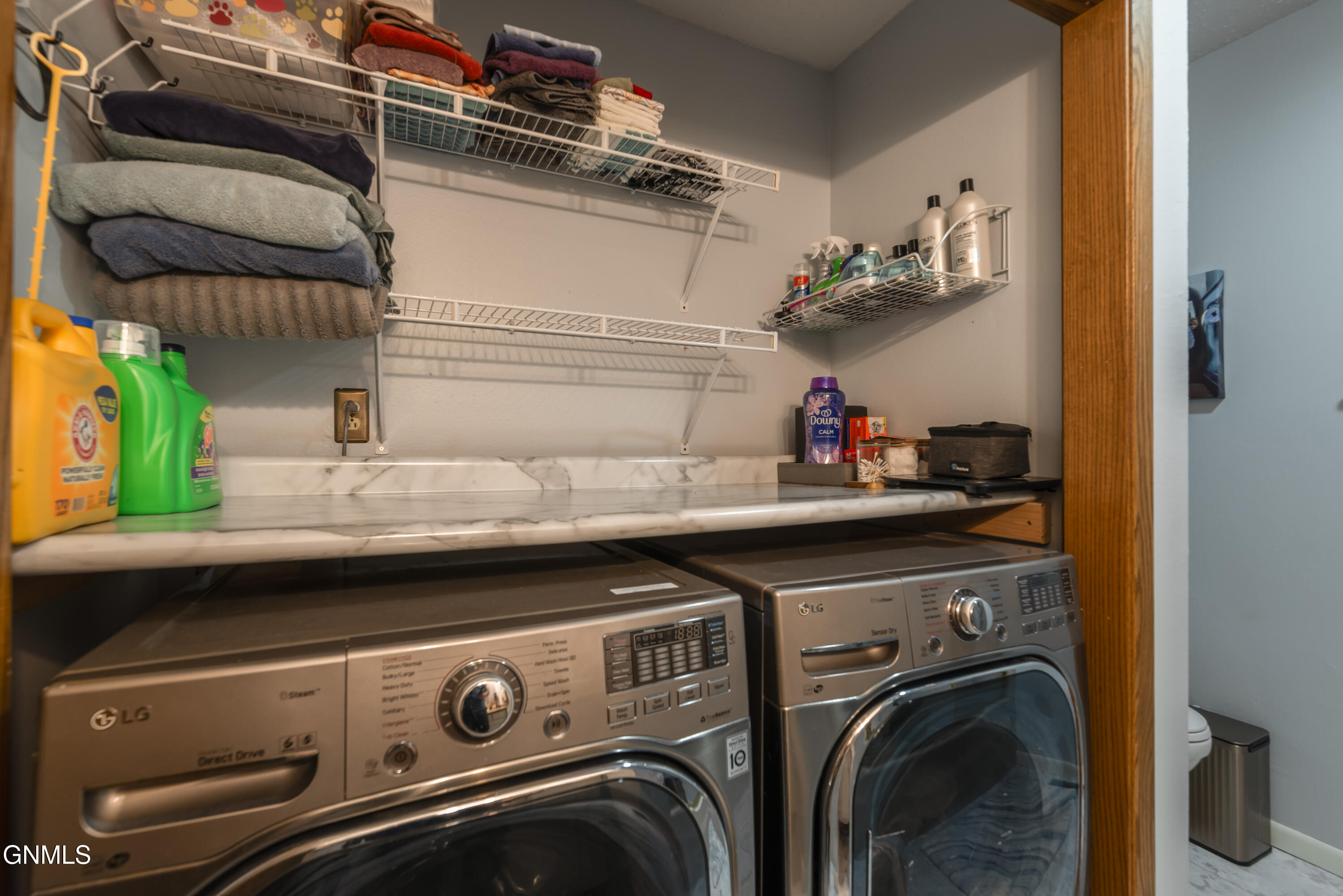 property viewer photo 9