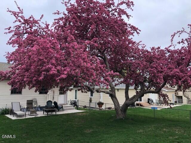 property viewer photo 18