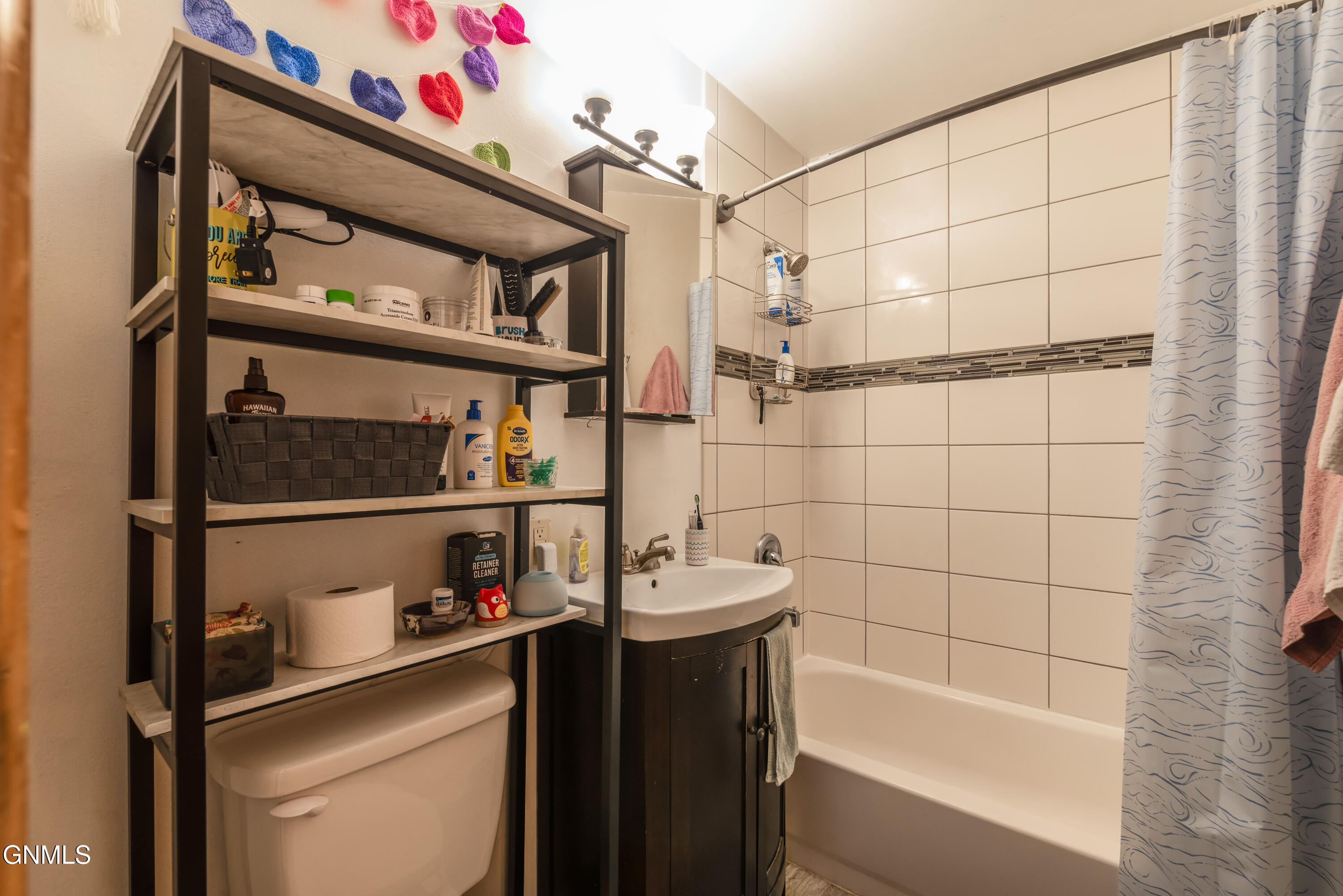 property viewer photo 9