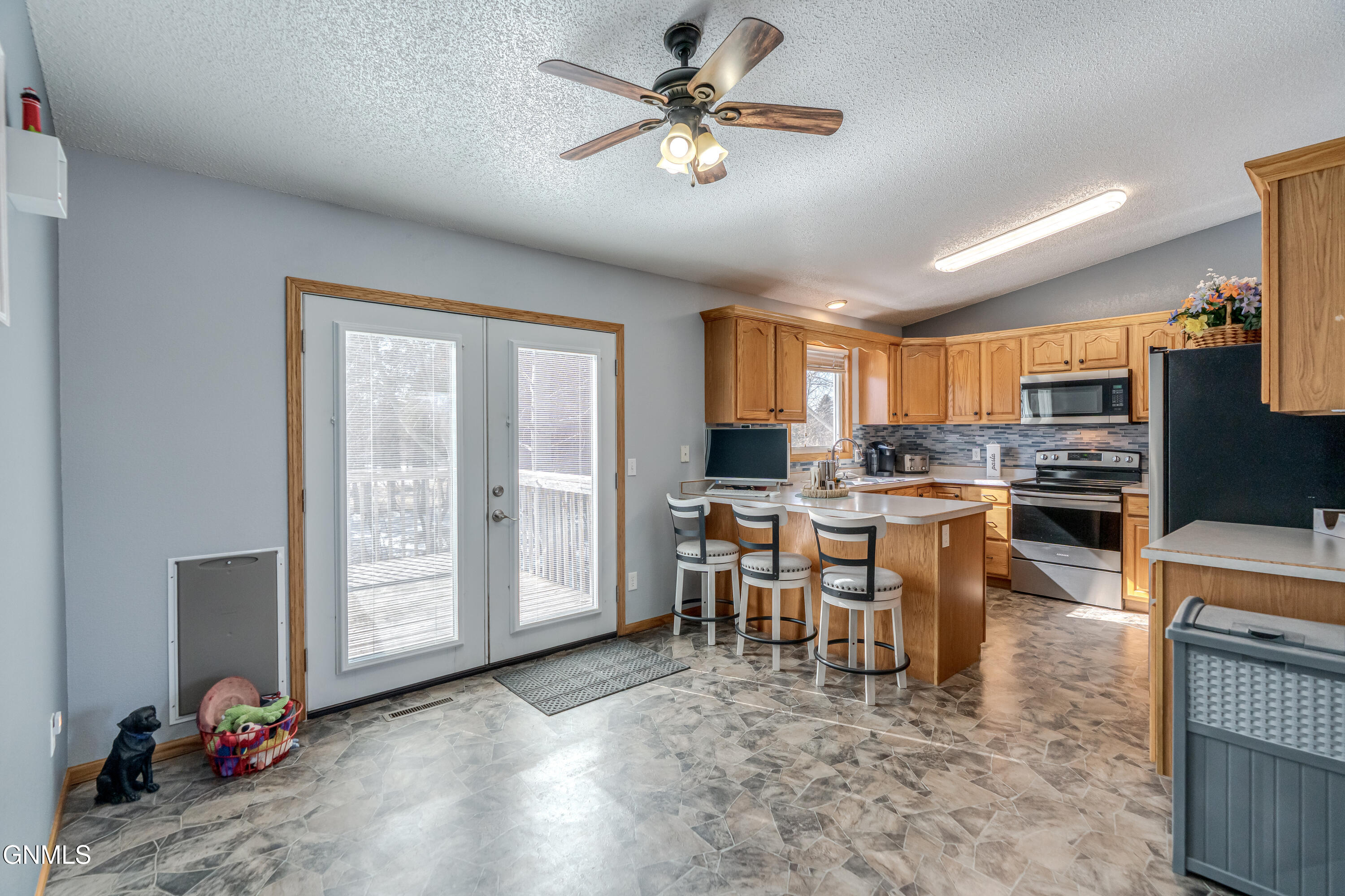property viewer photo 10