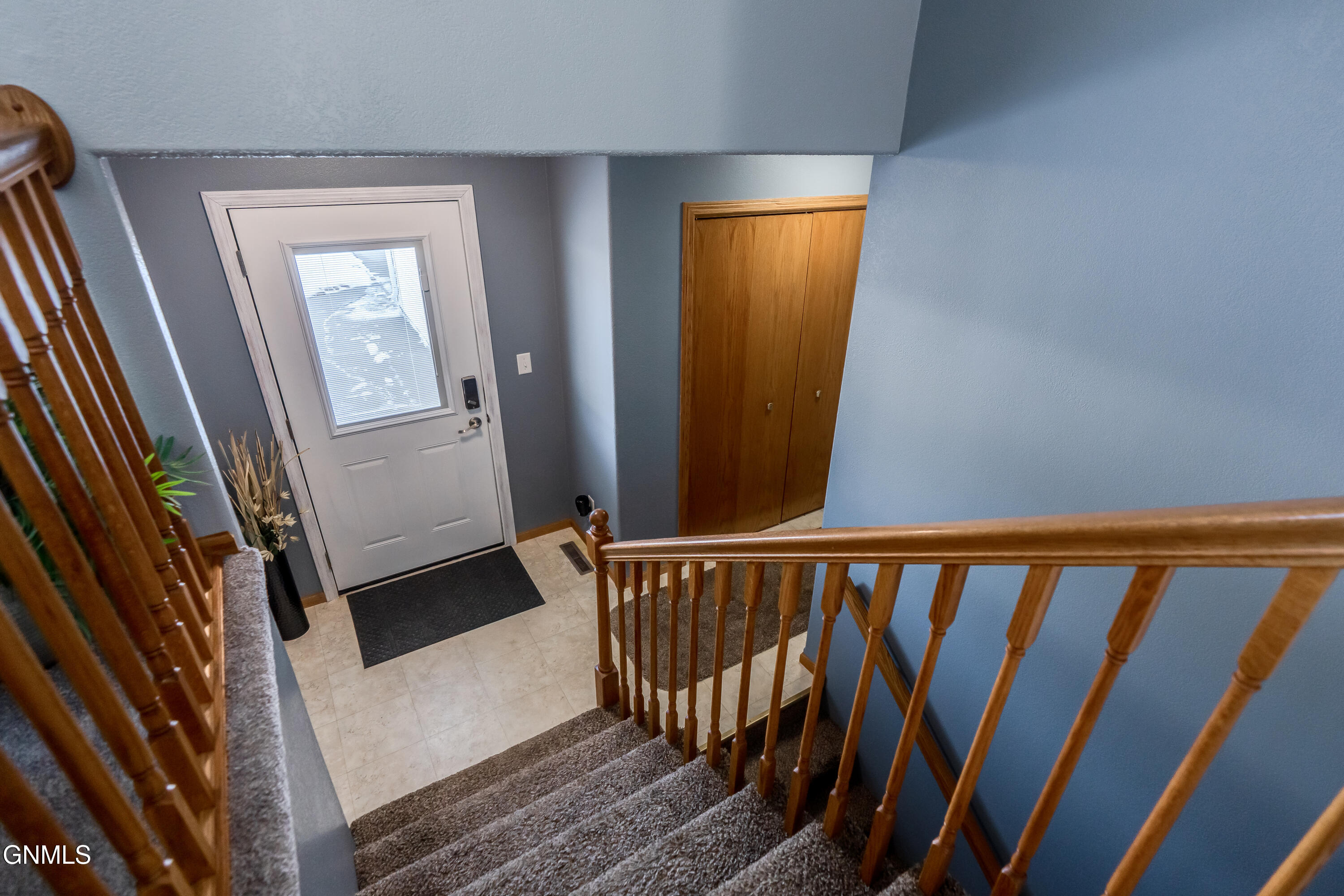 property viewer photo 4