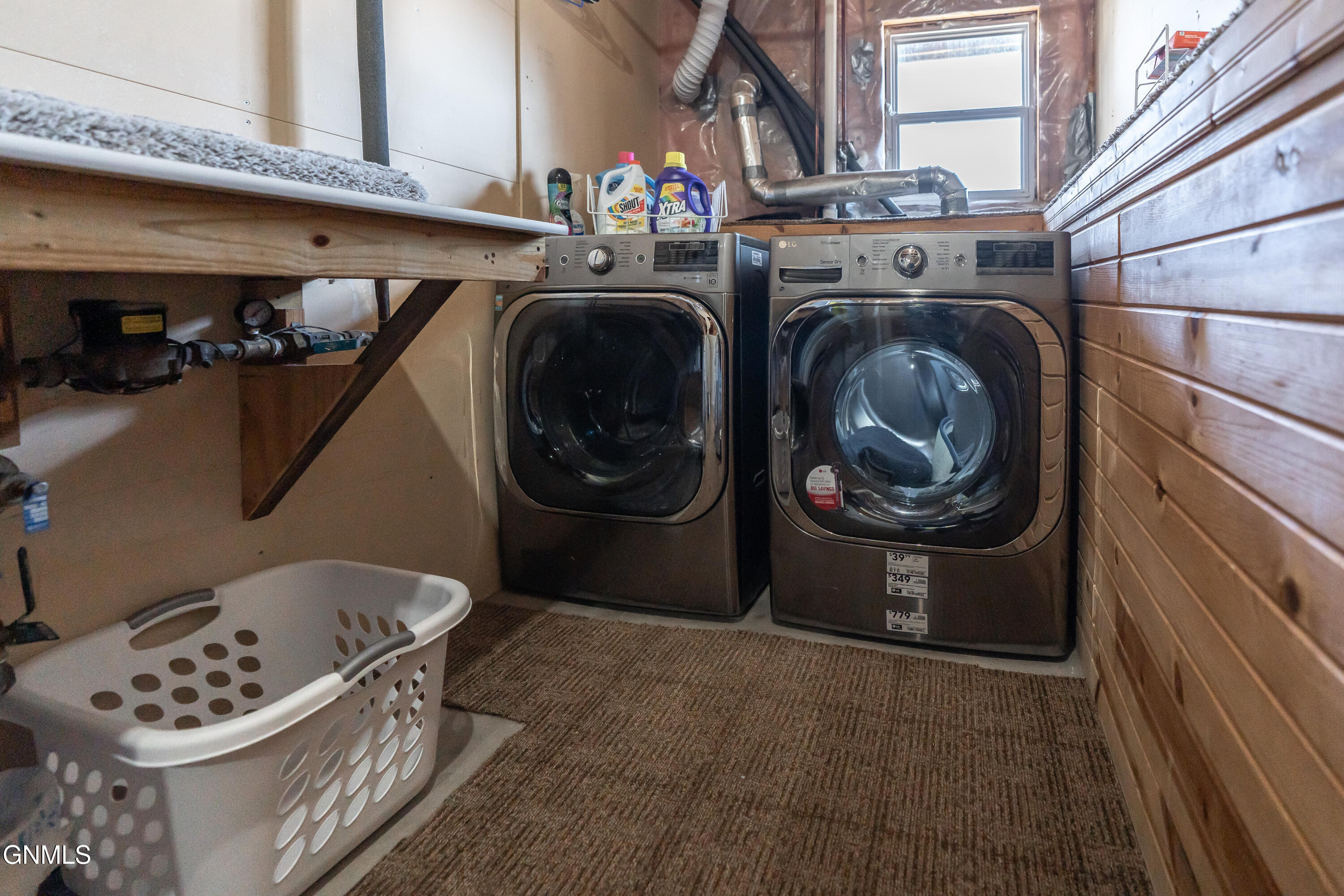 property viewer photo 43