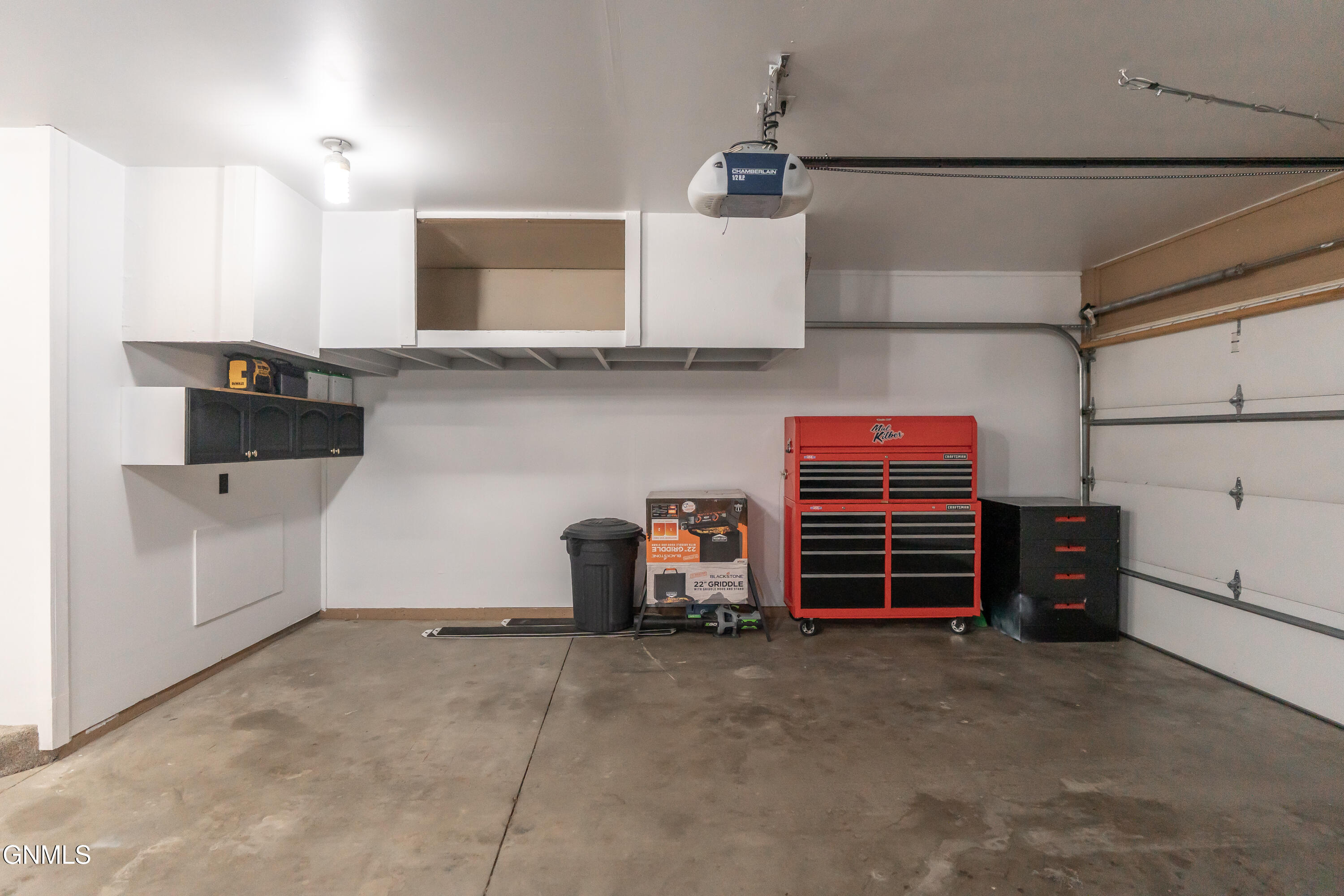 property viewer photo 48