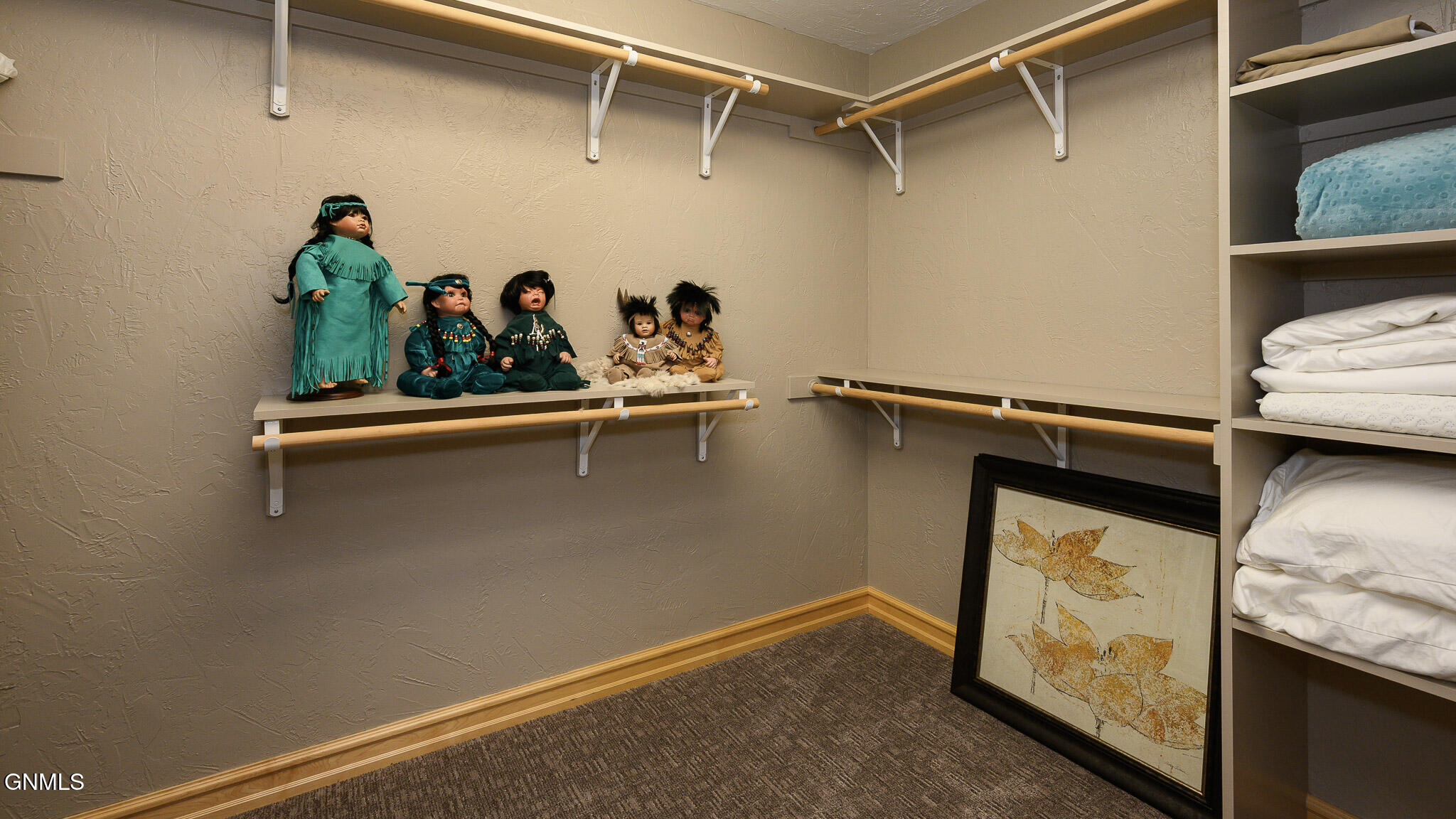 main property photo 78