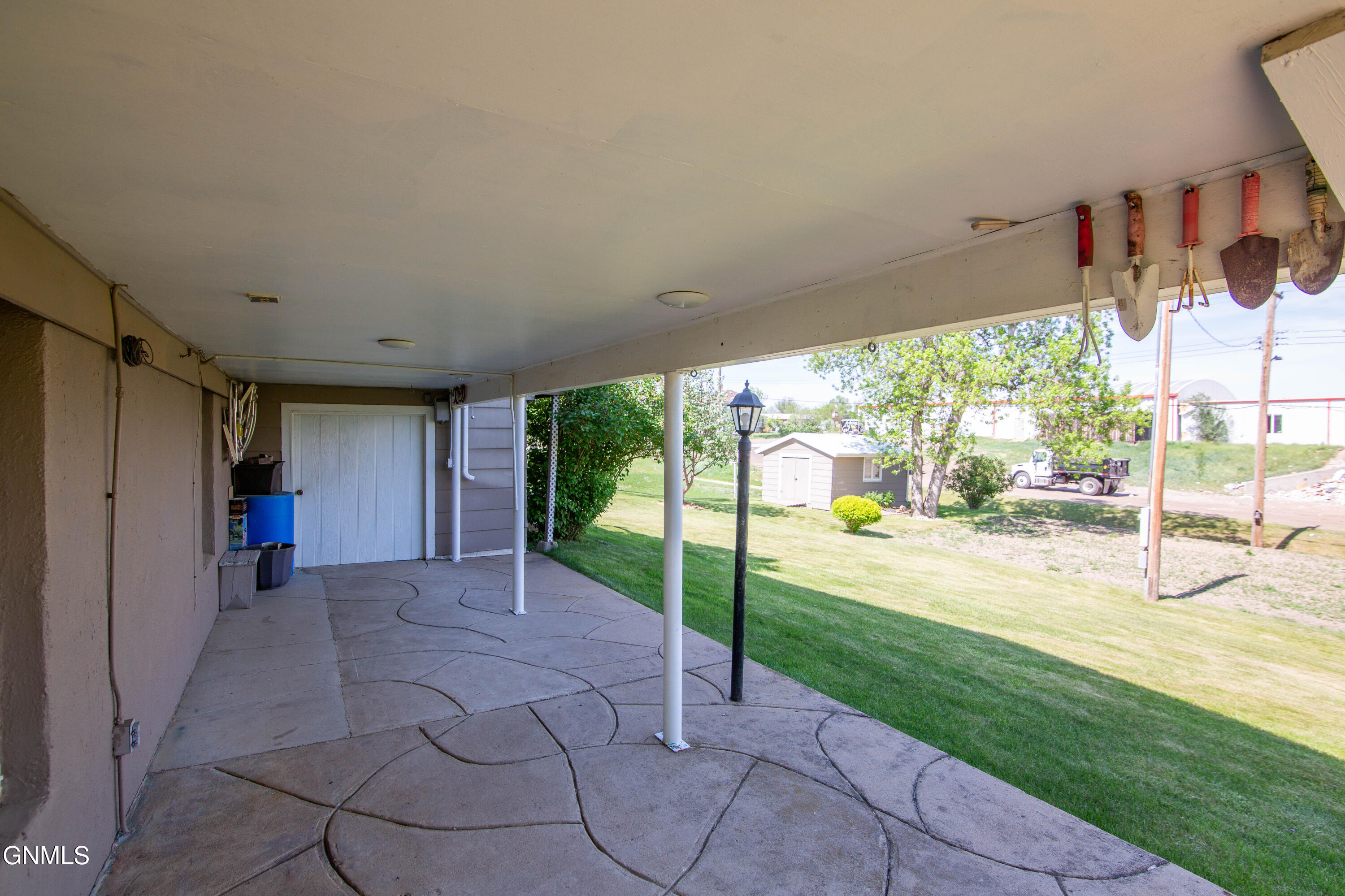 main property photo 42