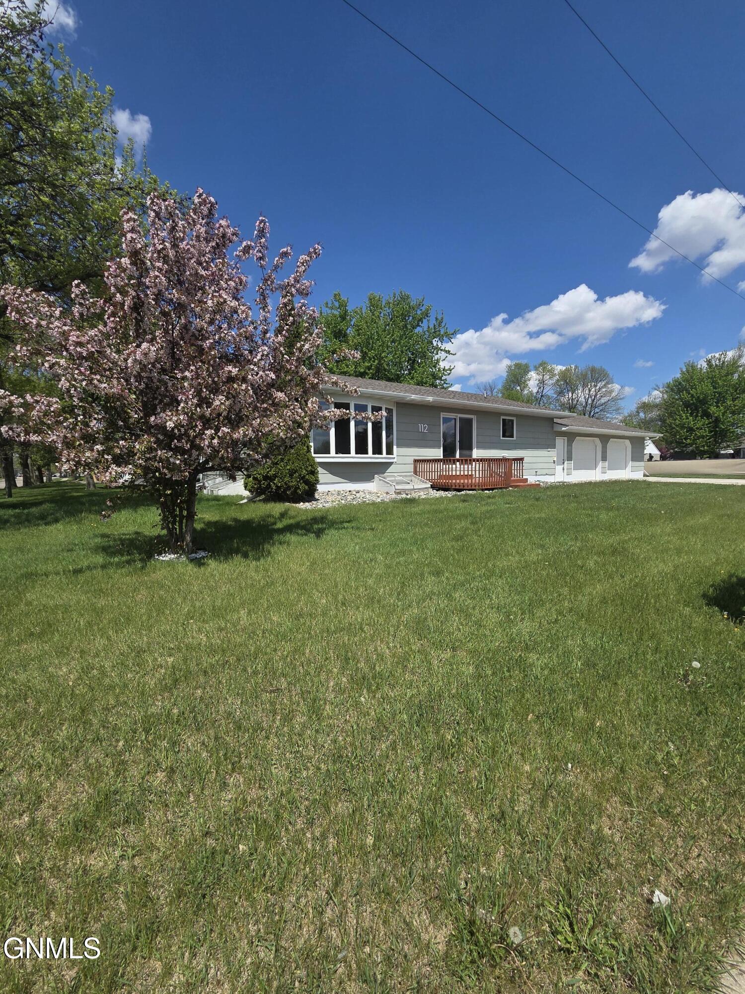 main property photo 2