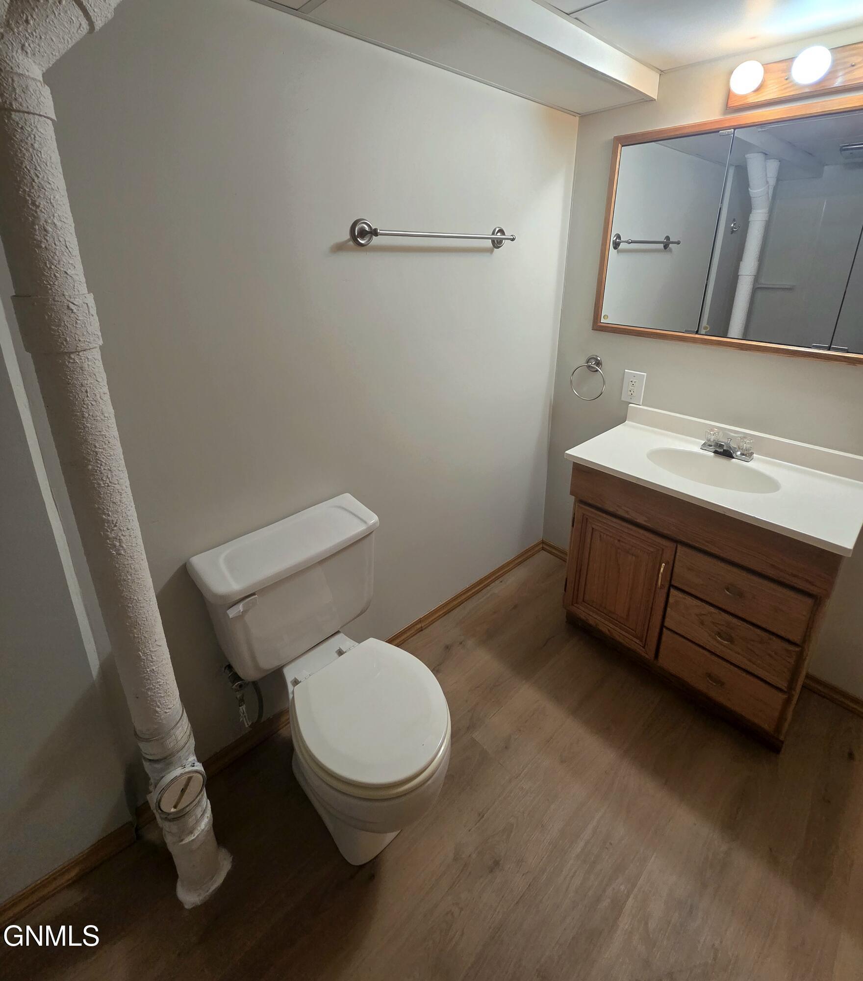 main property photo 31