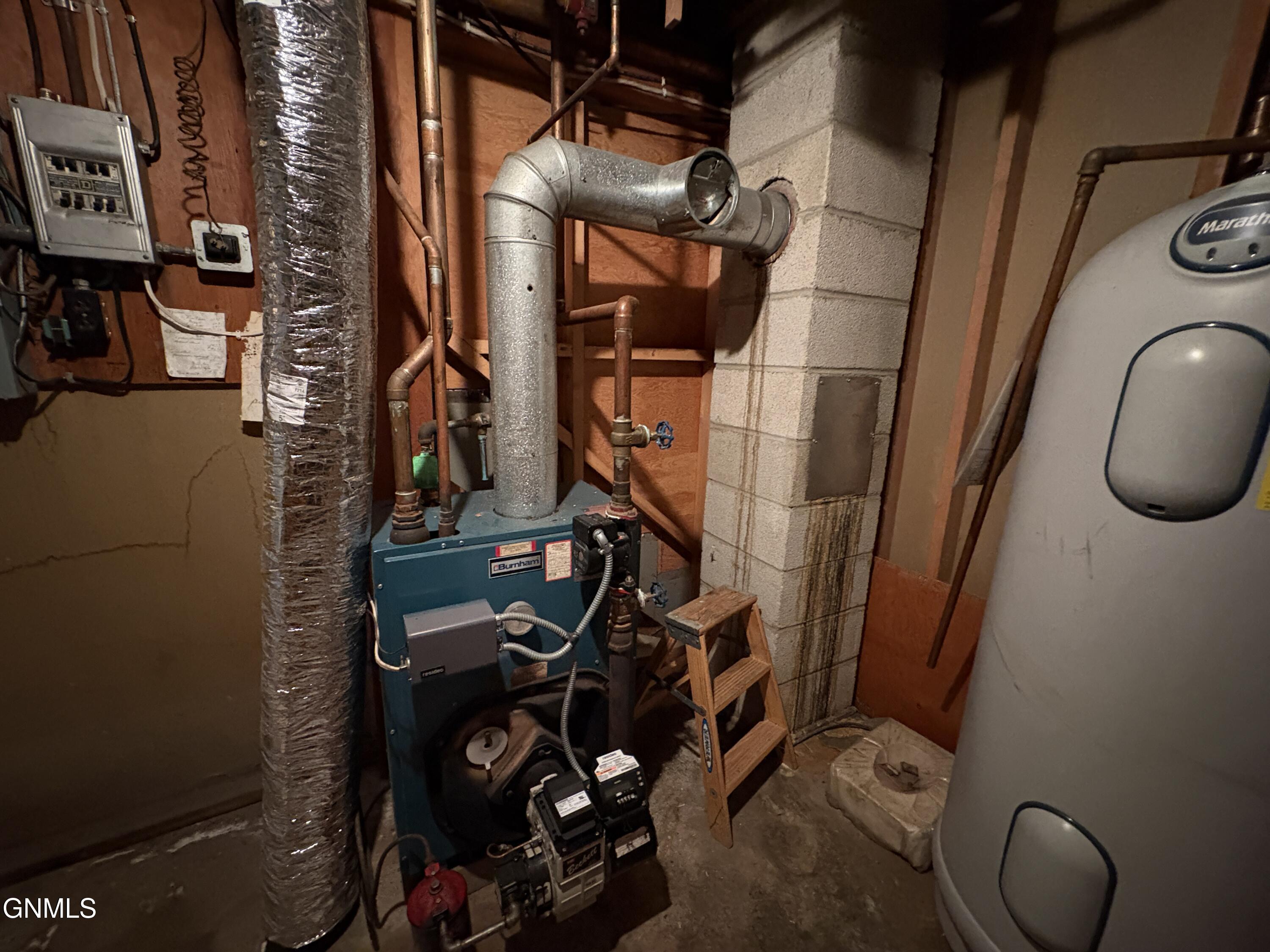 main property photo 17