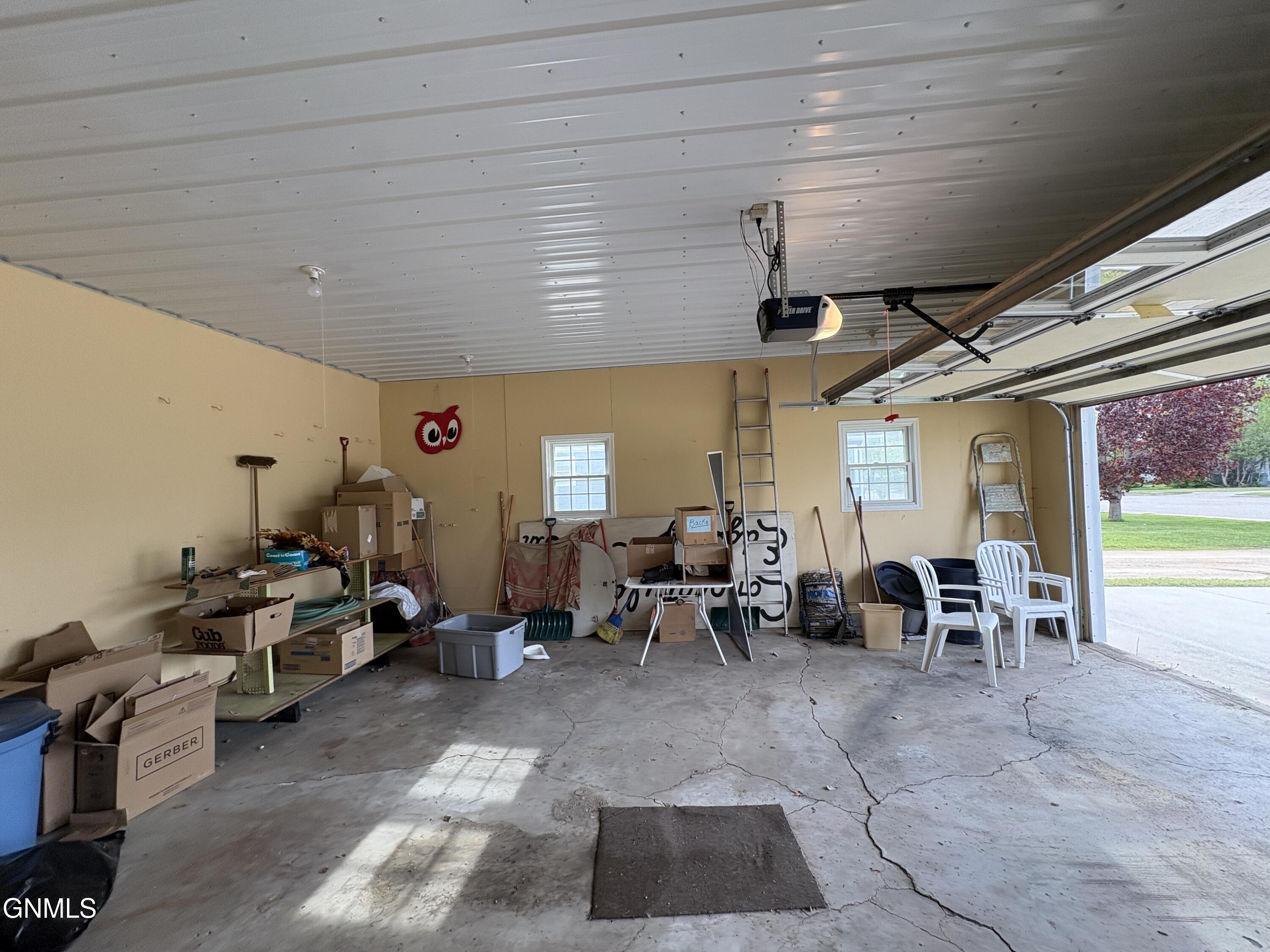 main property photo 54