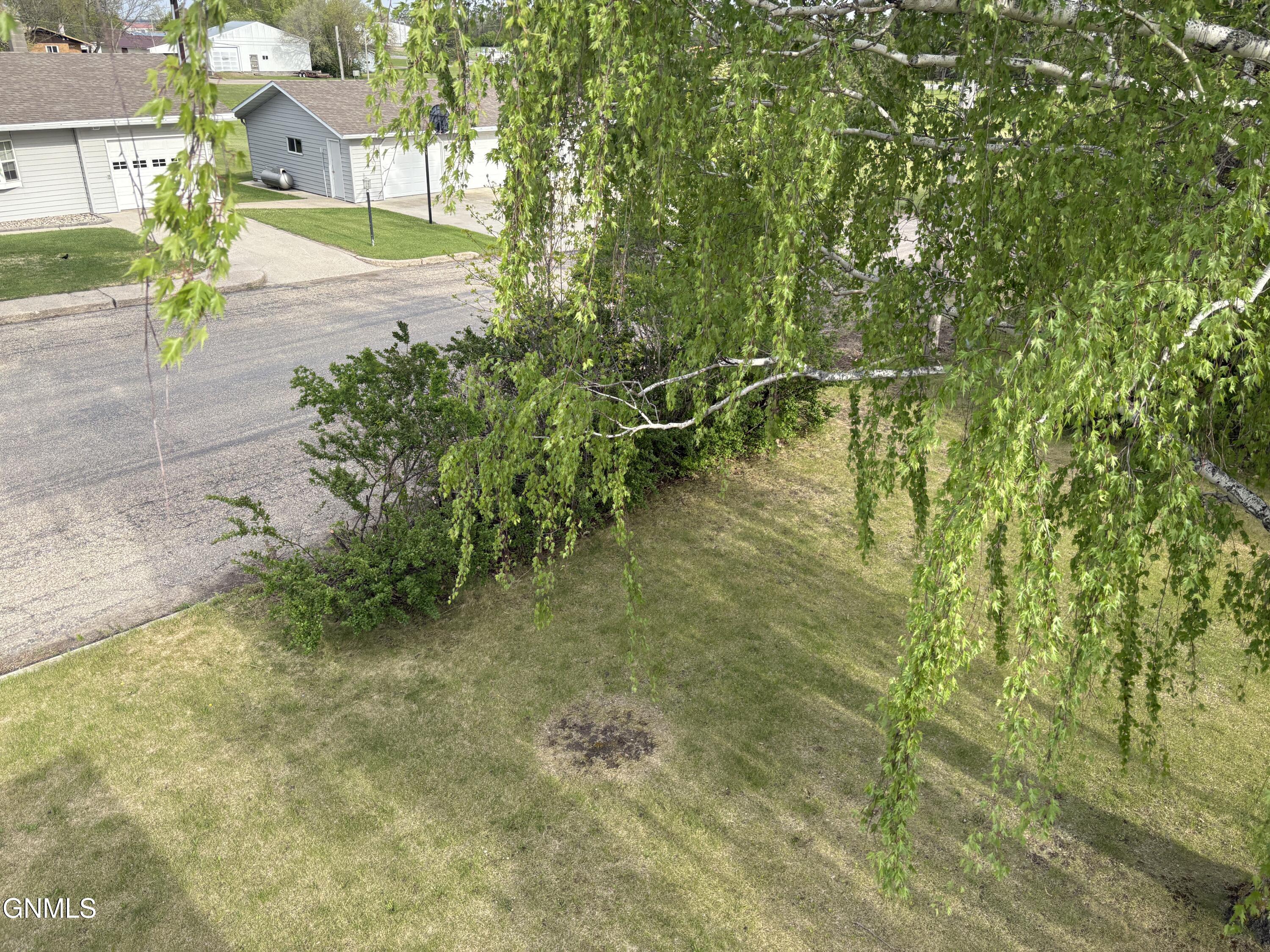 main property photo 61