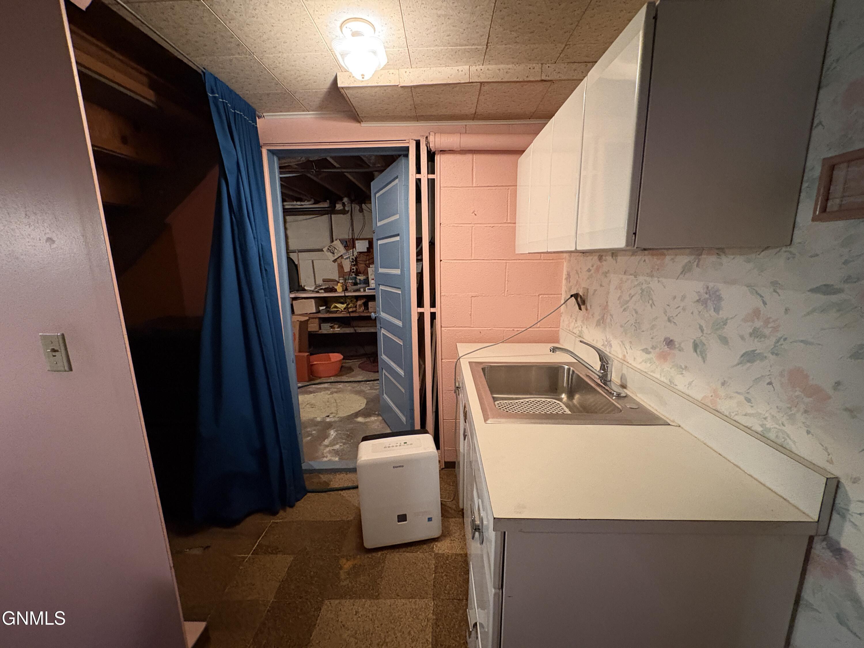 main property photo 64