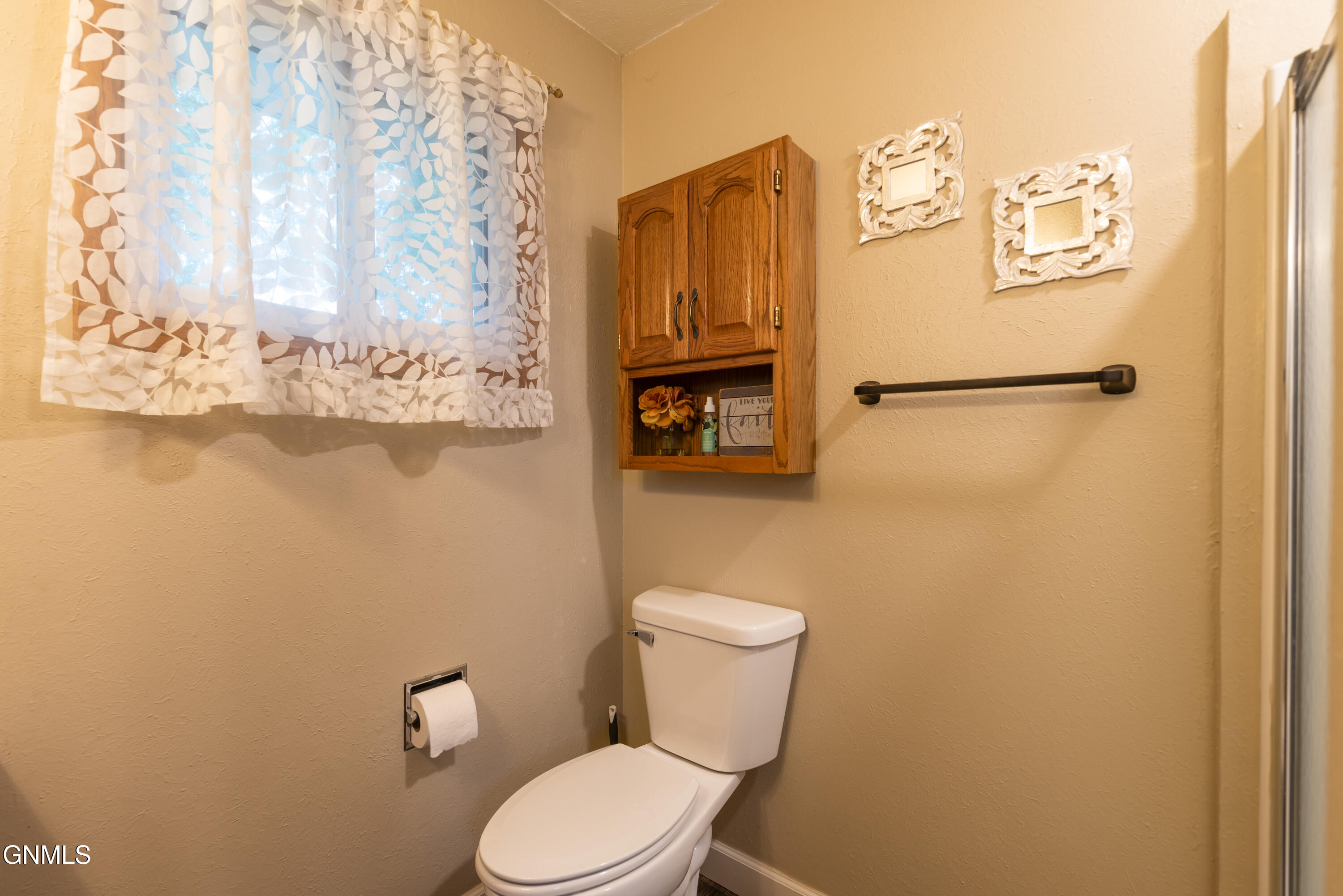 property viewer photo 13