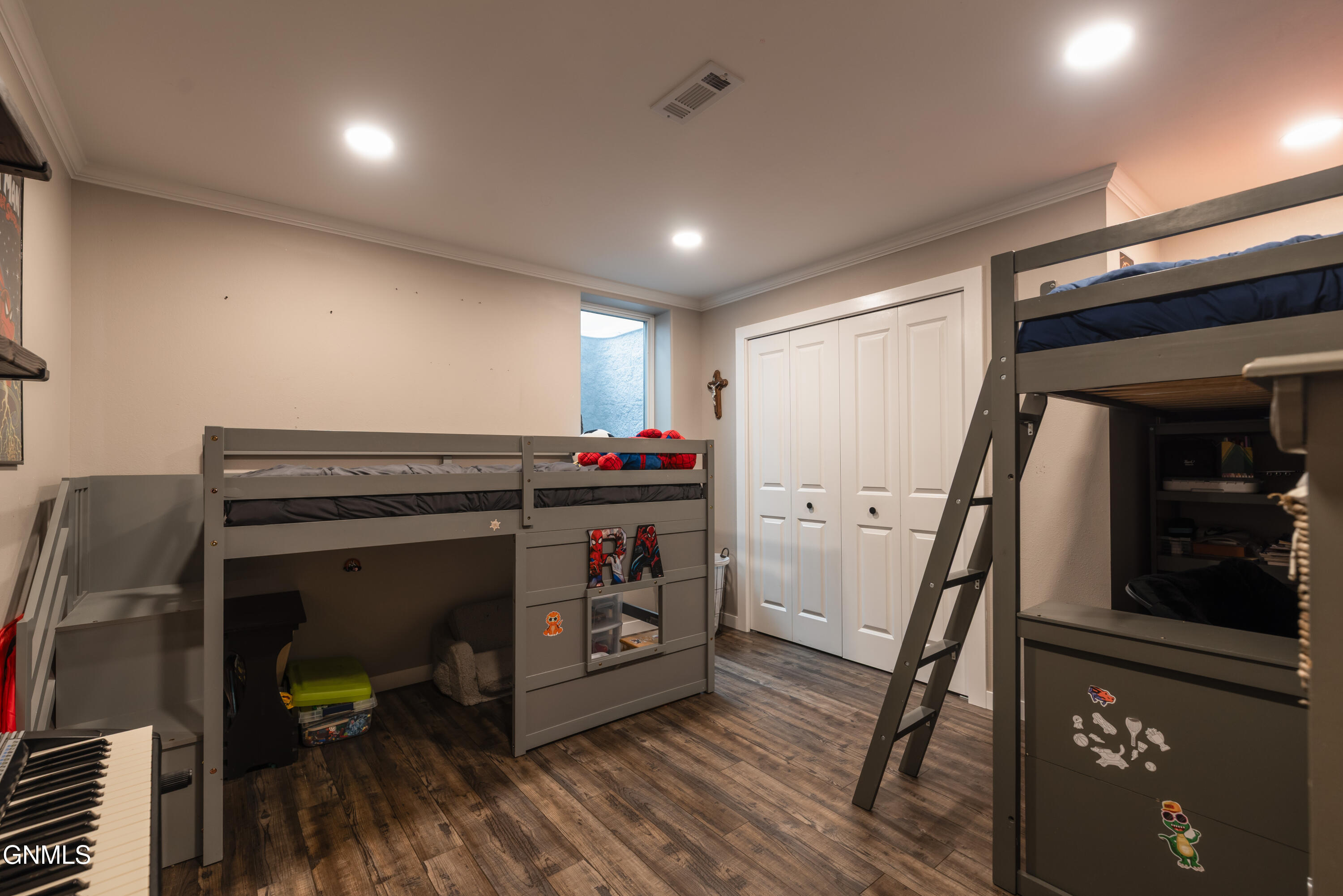 property viewer photo 22