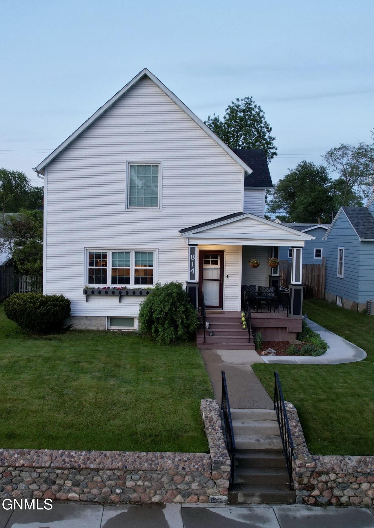 main property photo 58