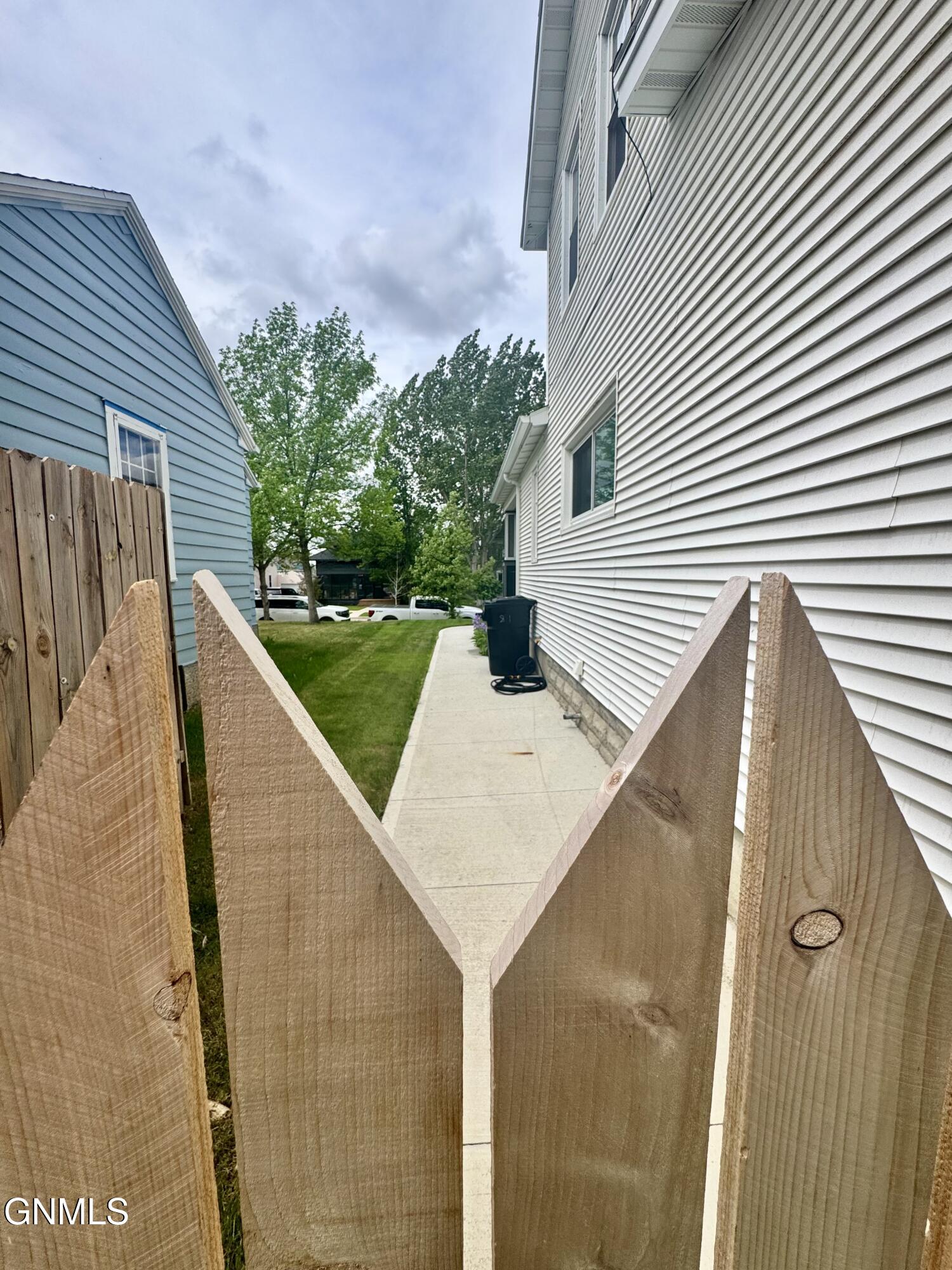 main property photo 64