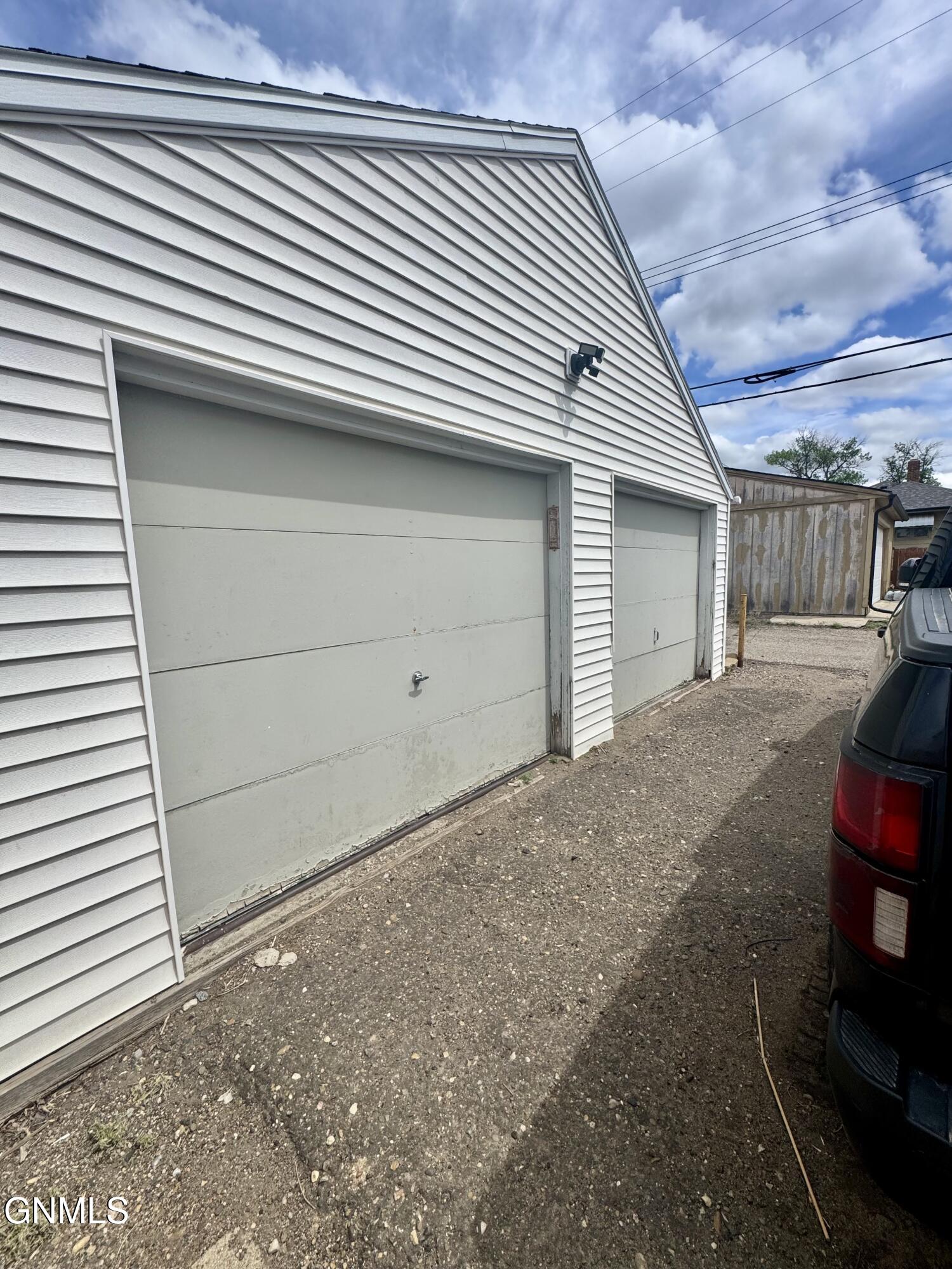 main property photo 66