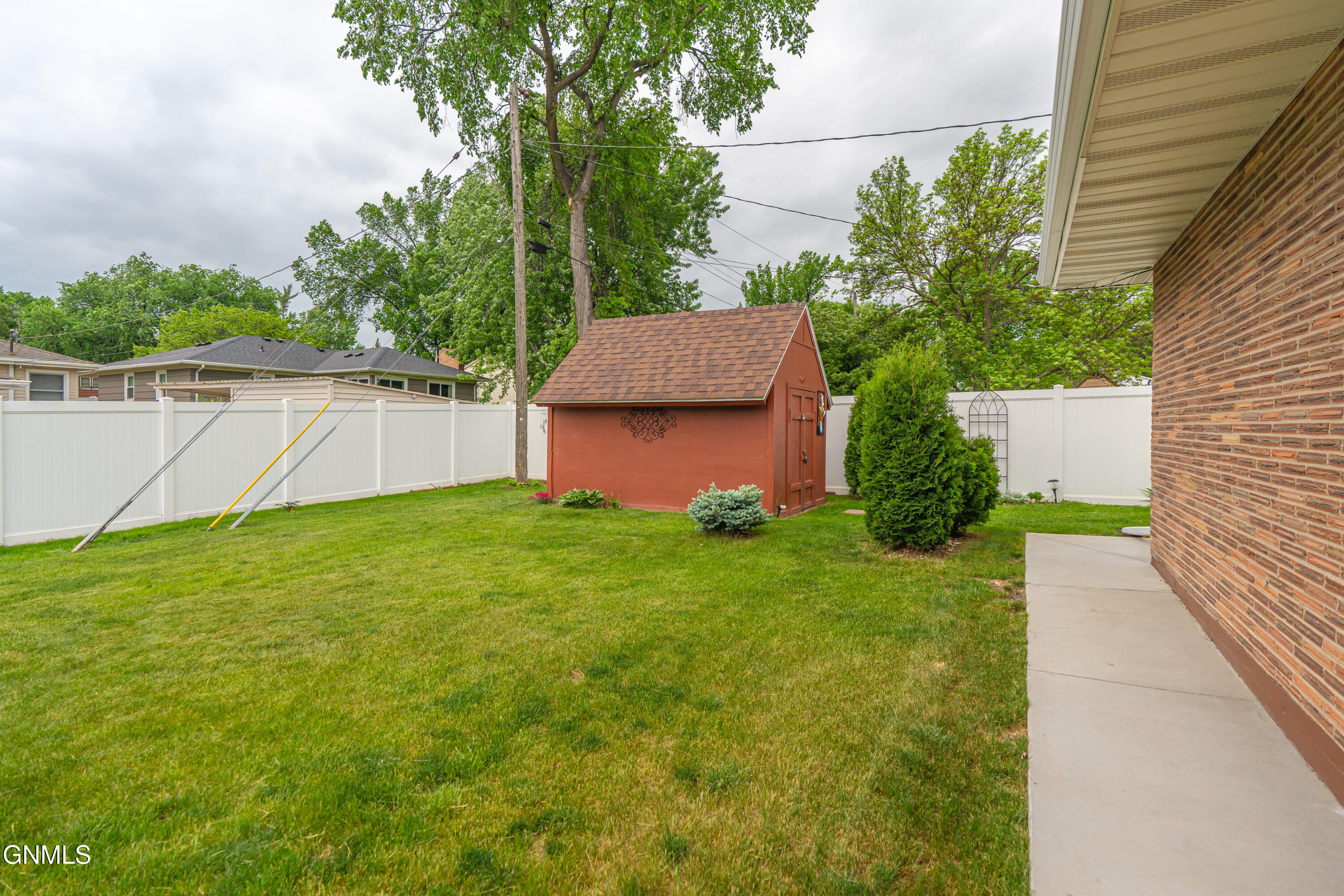 main property photo 52
