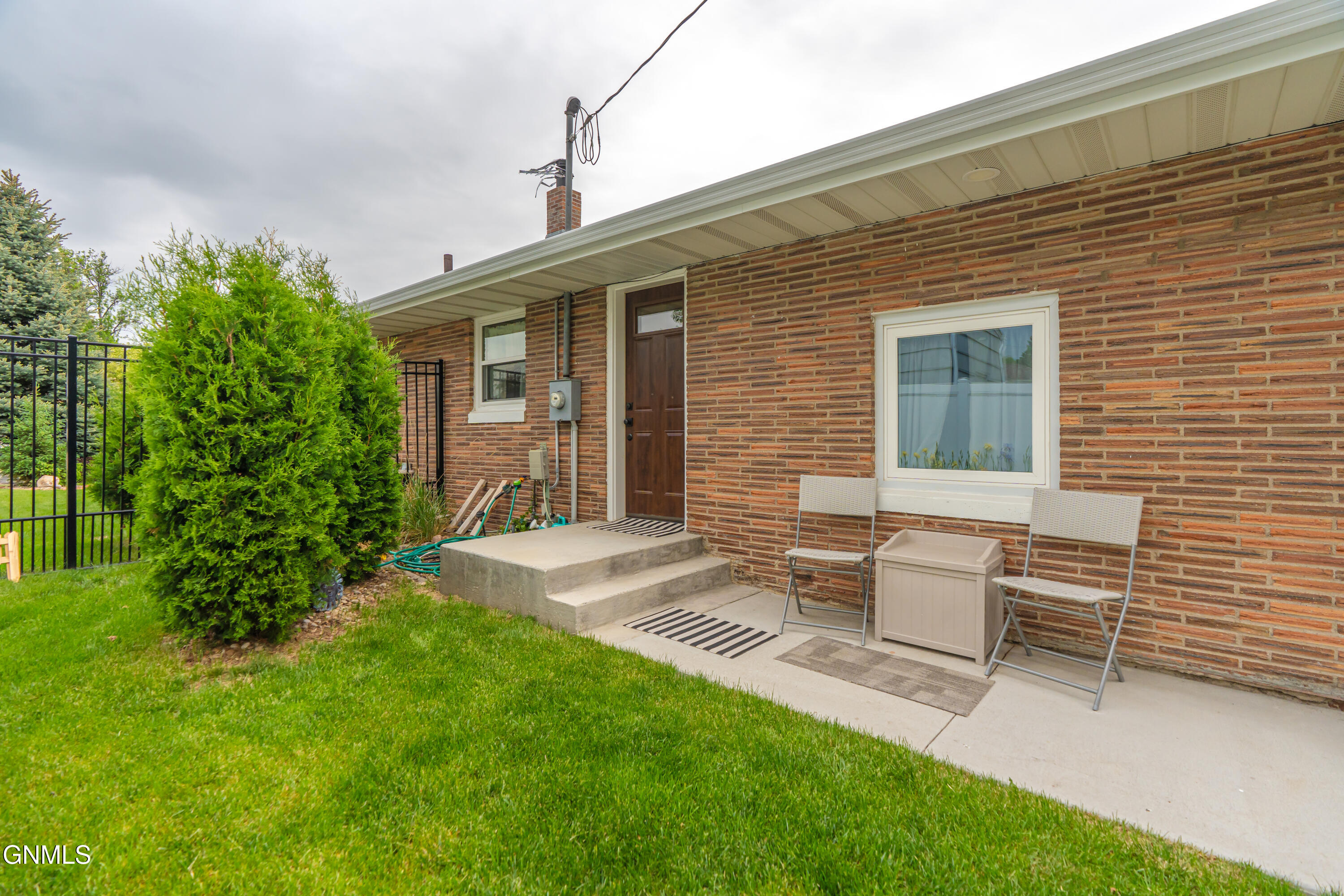 main property photo 56