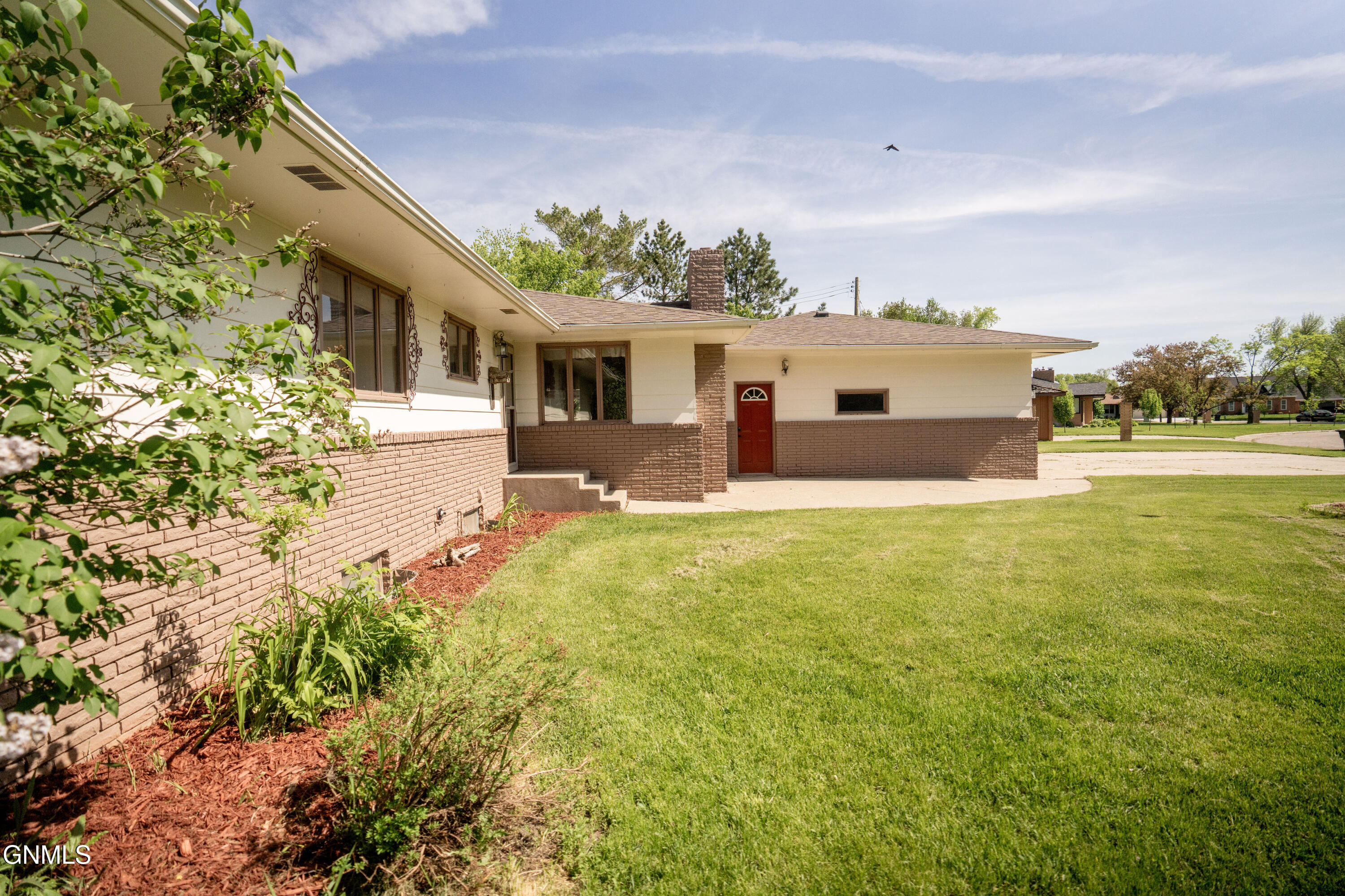 main property photo 62