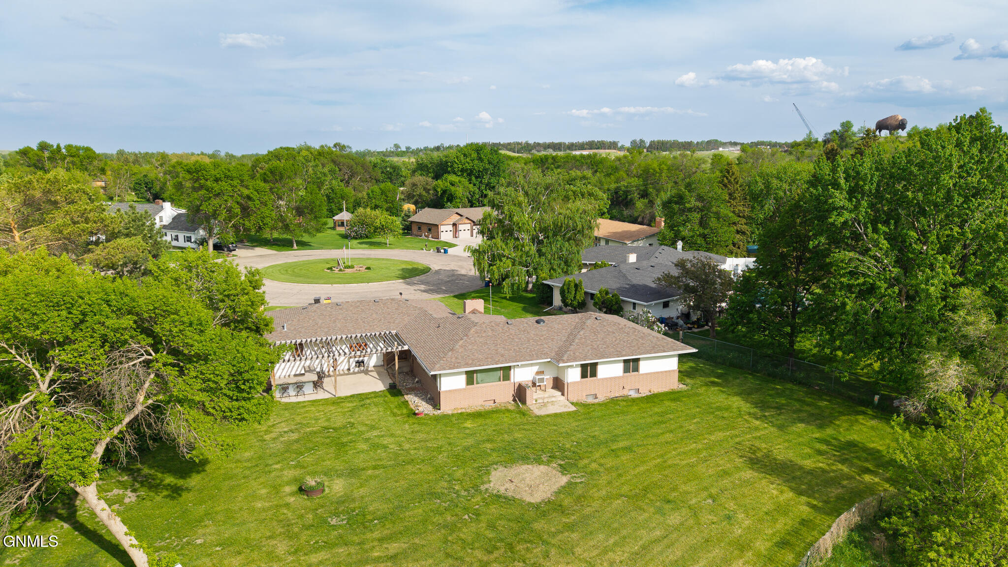 main property photo 85