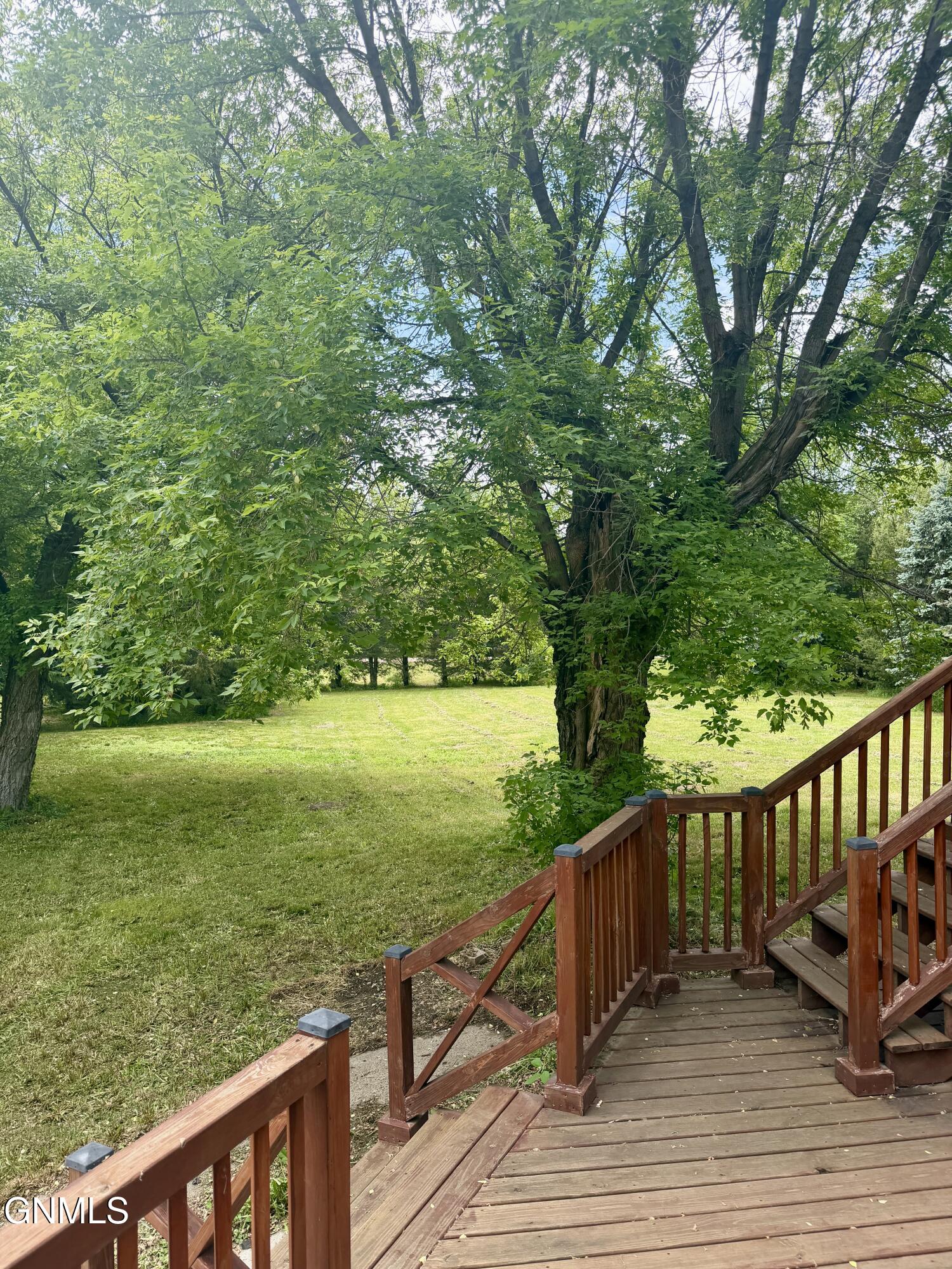 main property photo 36