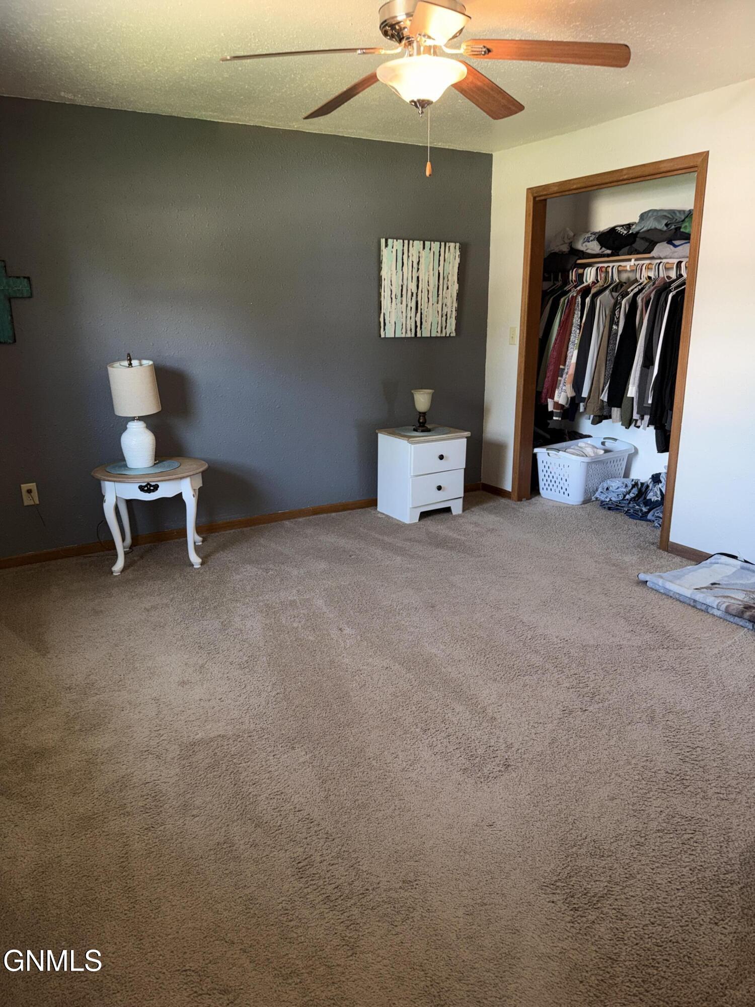 property viewer photo 10