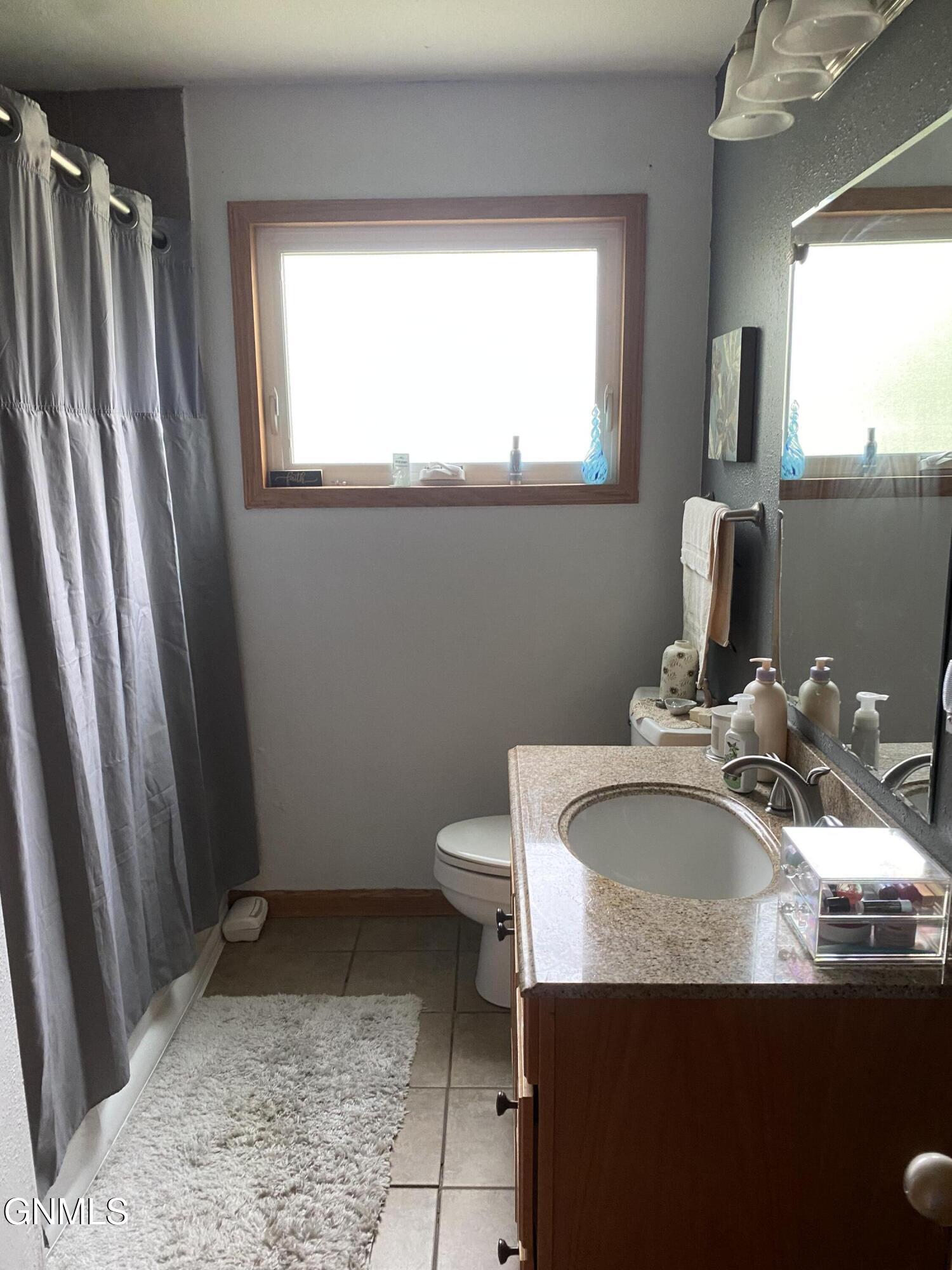 property viewer photo 13