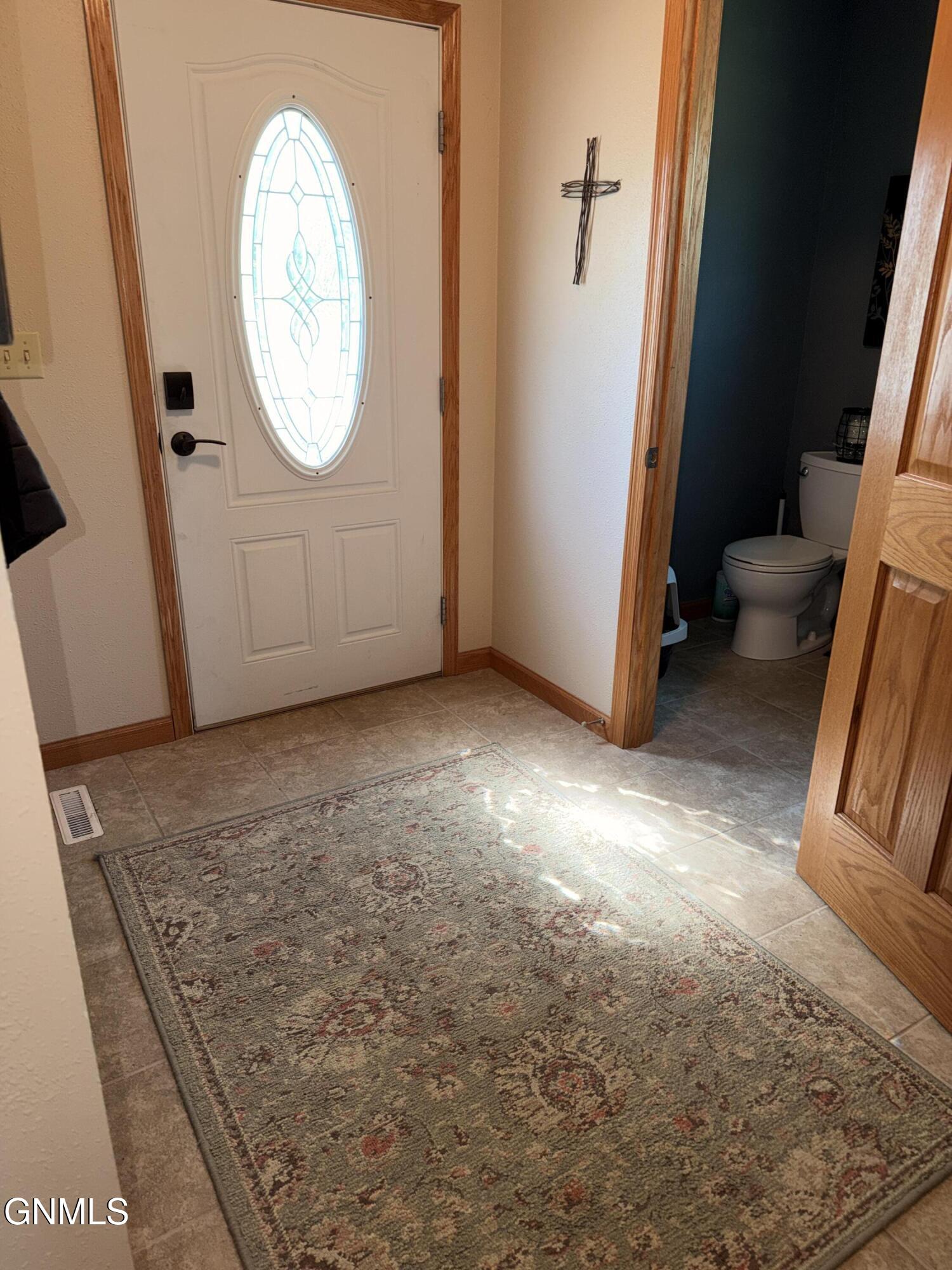 property viewer photo 16