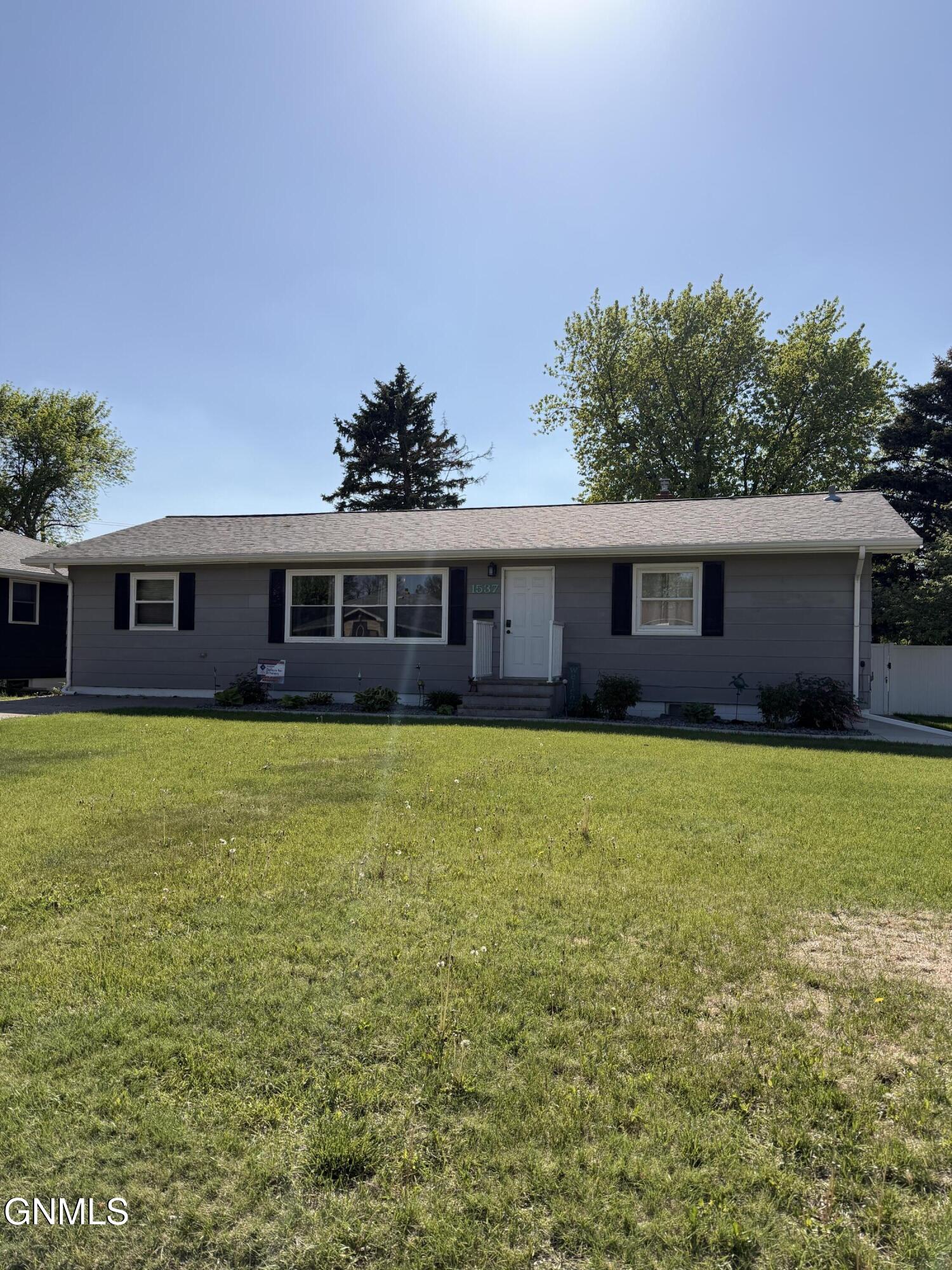 property viewer photo 26