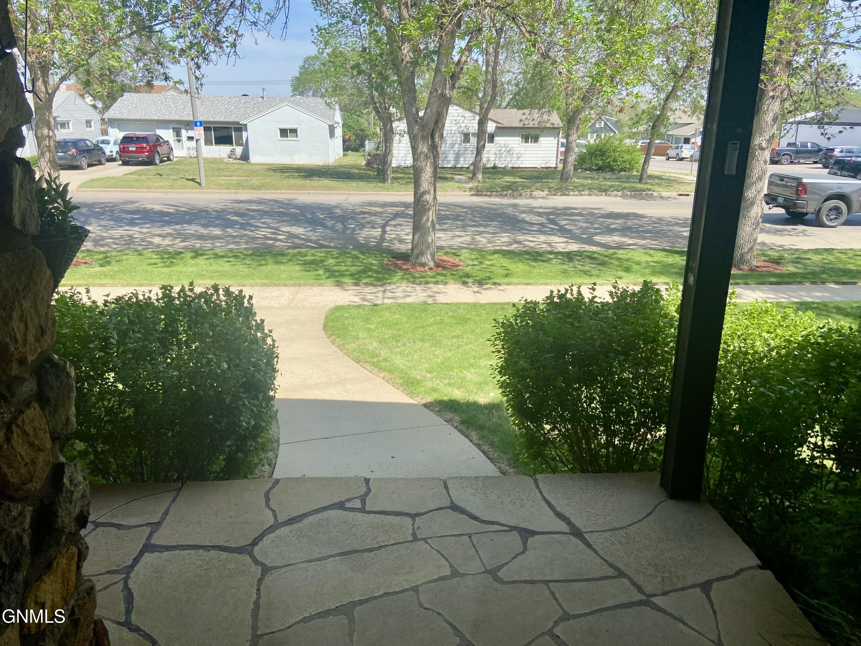 main property photo 54
