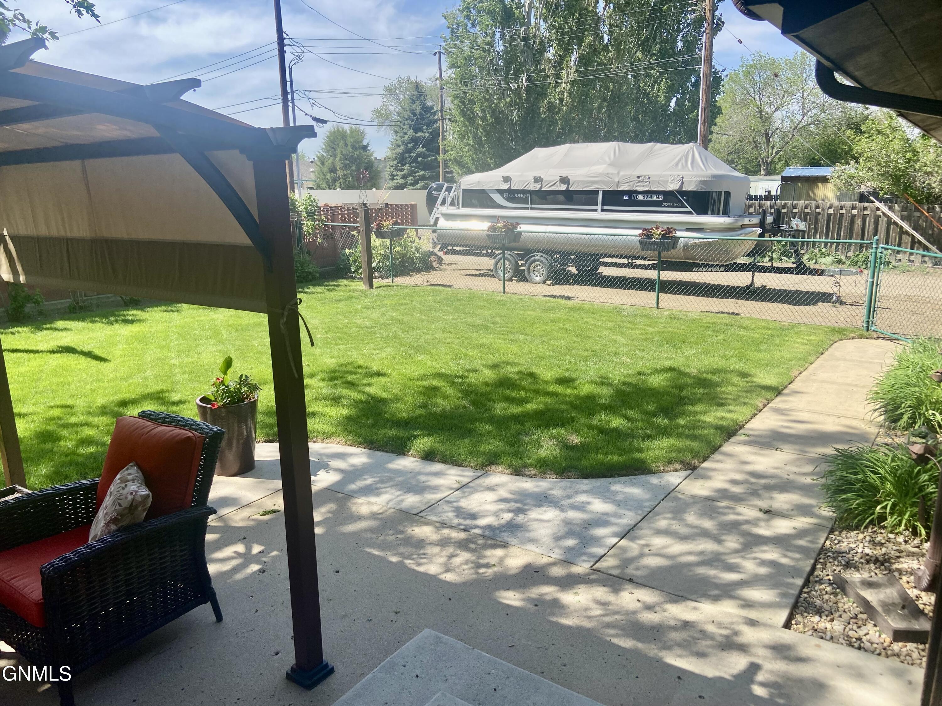main property photo 56