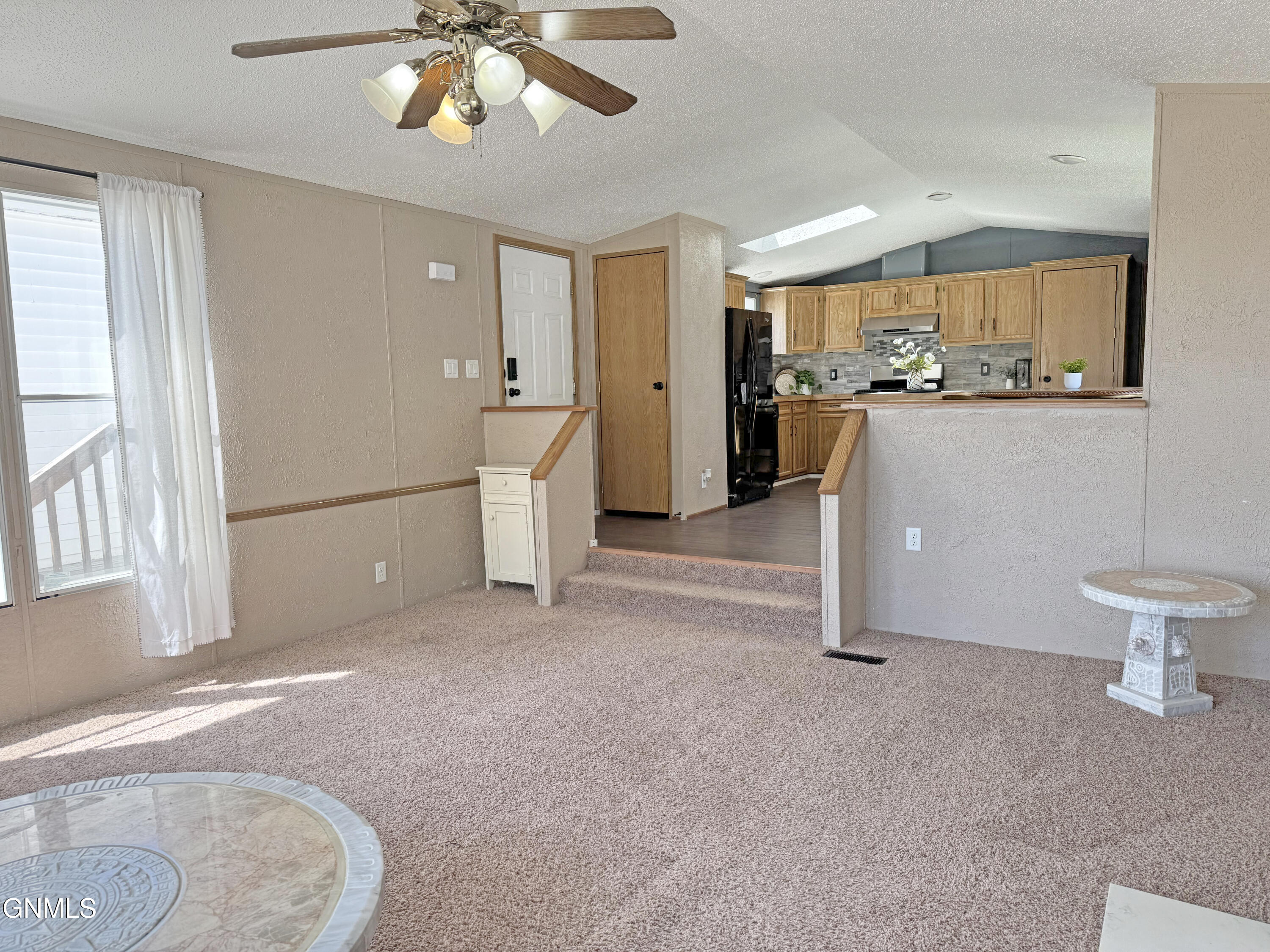 property viewer photo 10