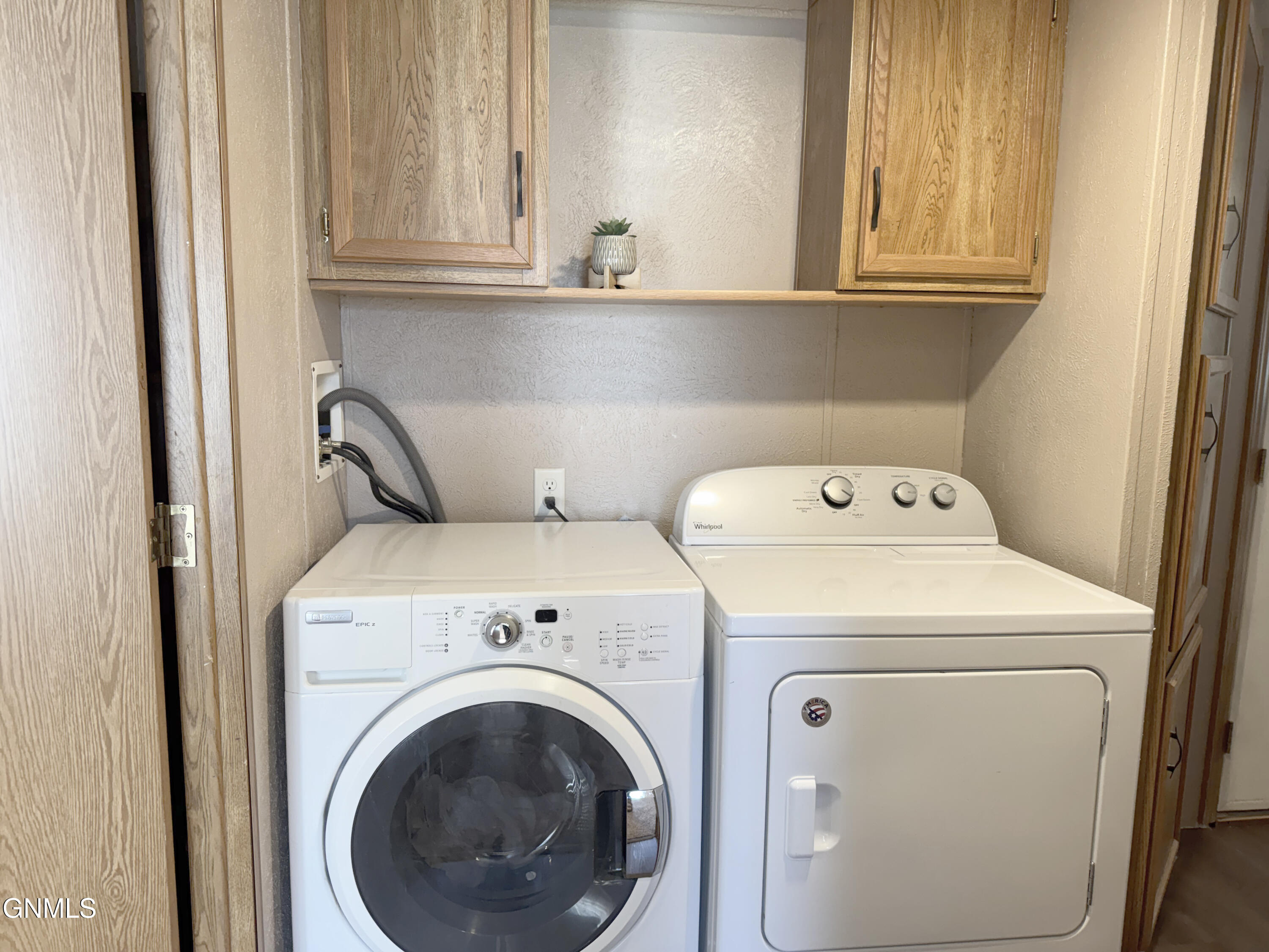property viewer photo 26