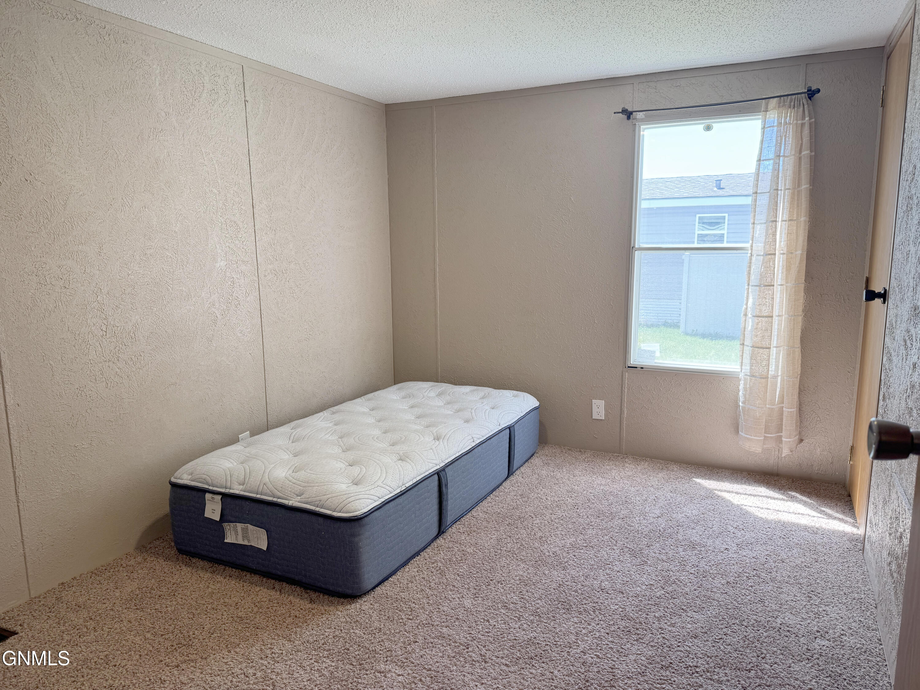 property viewer photo 29