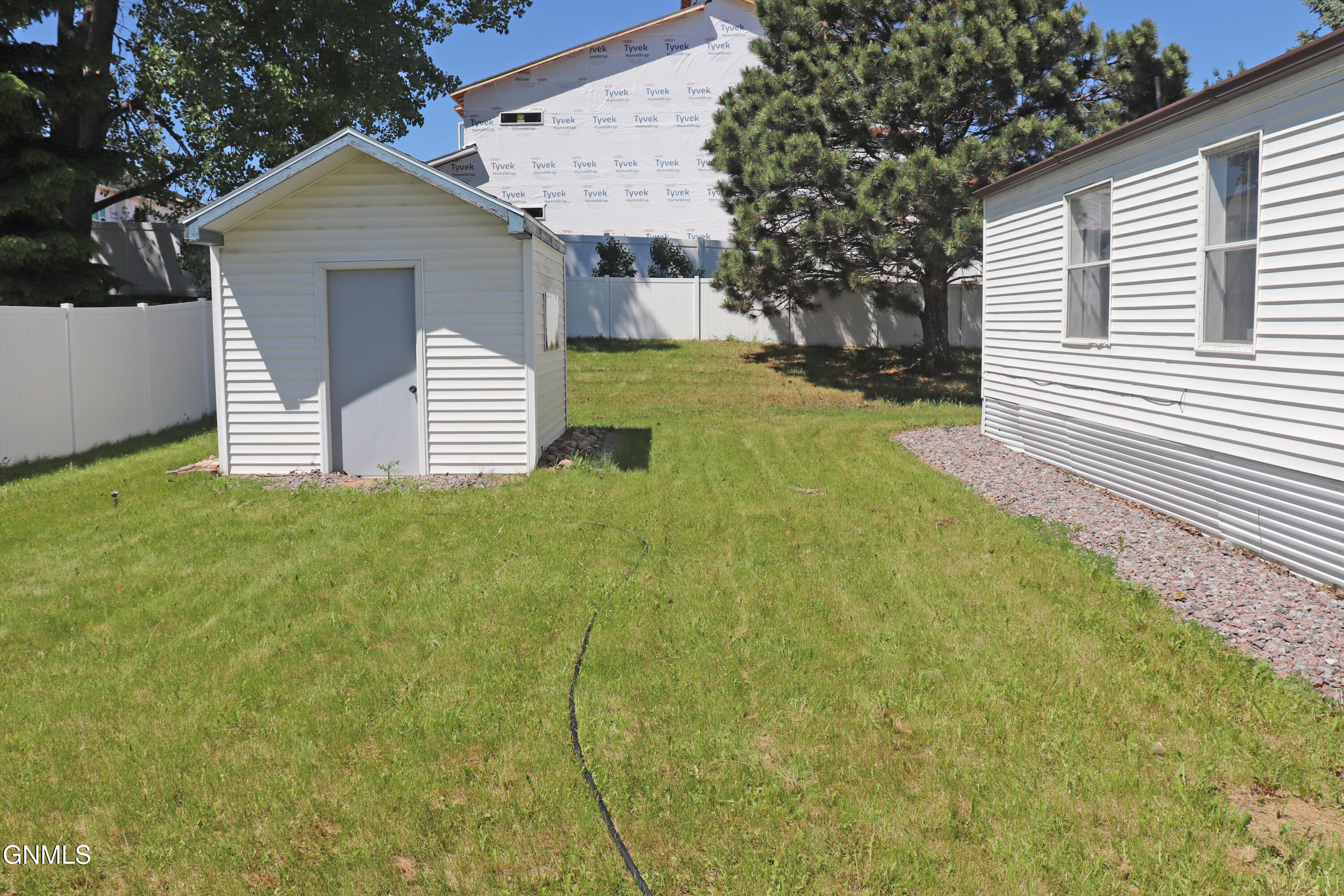property viewer photo 32