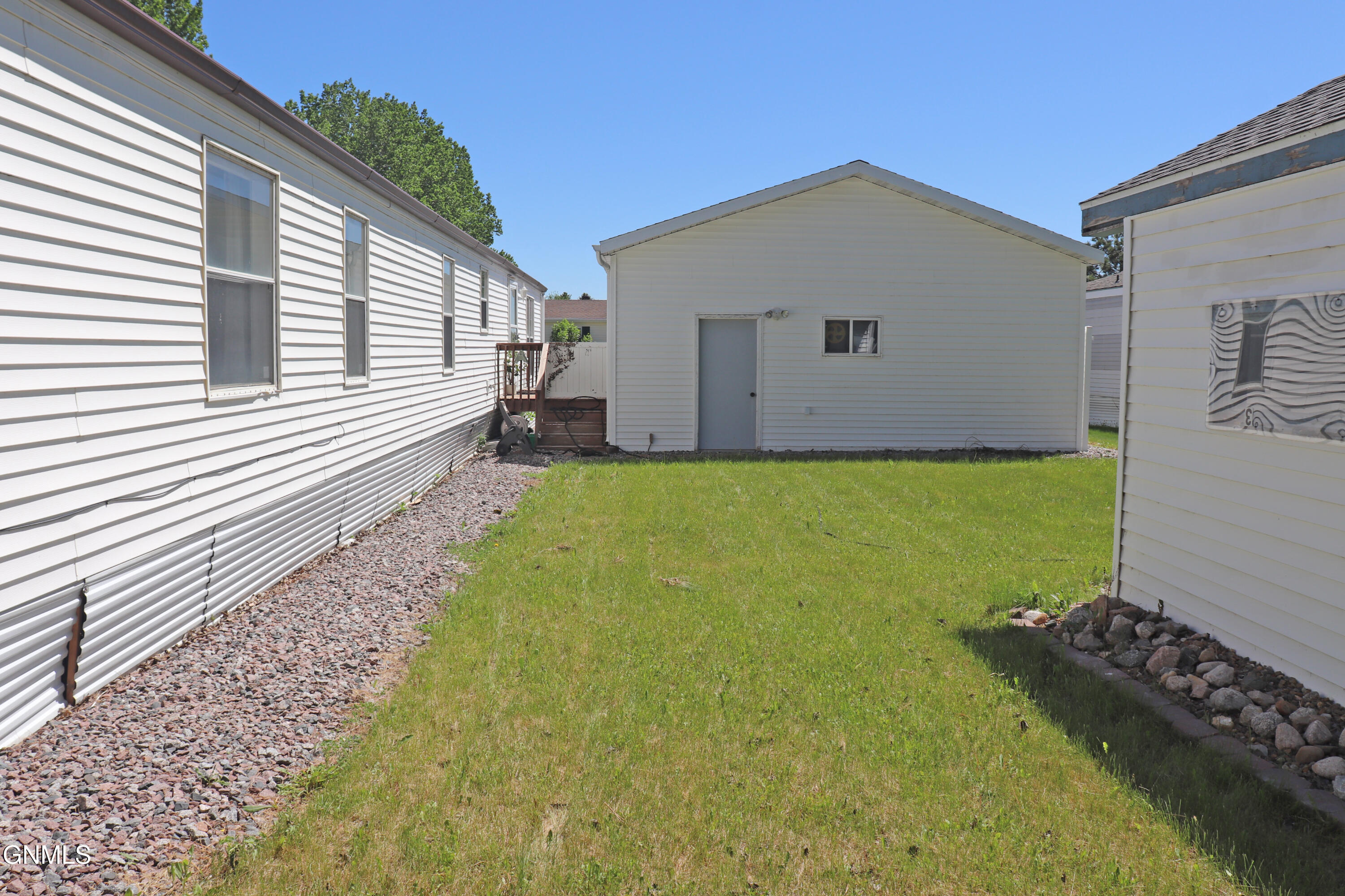 property viewer photo 34