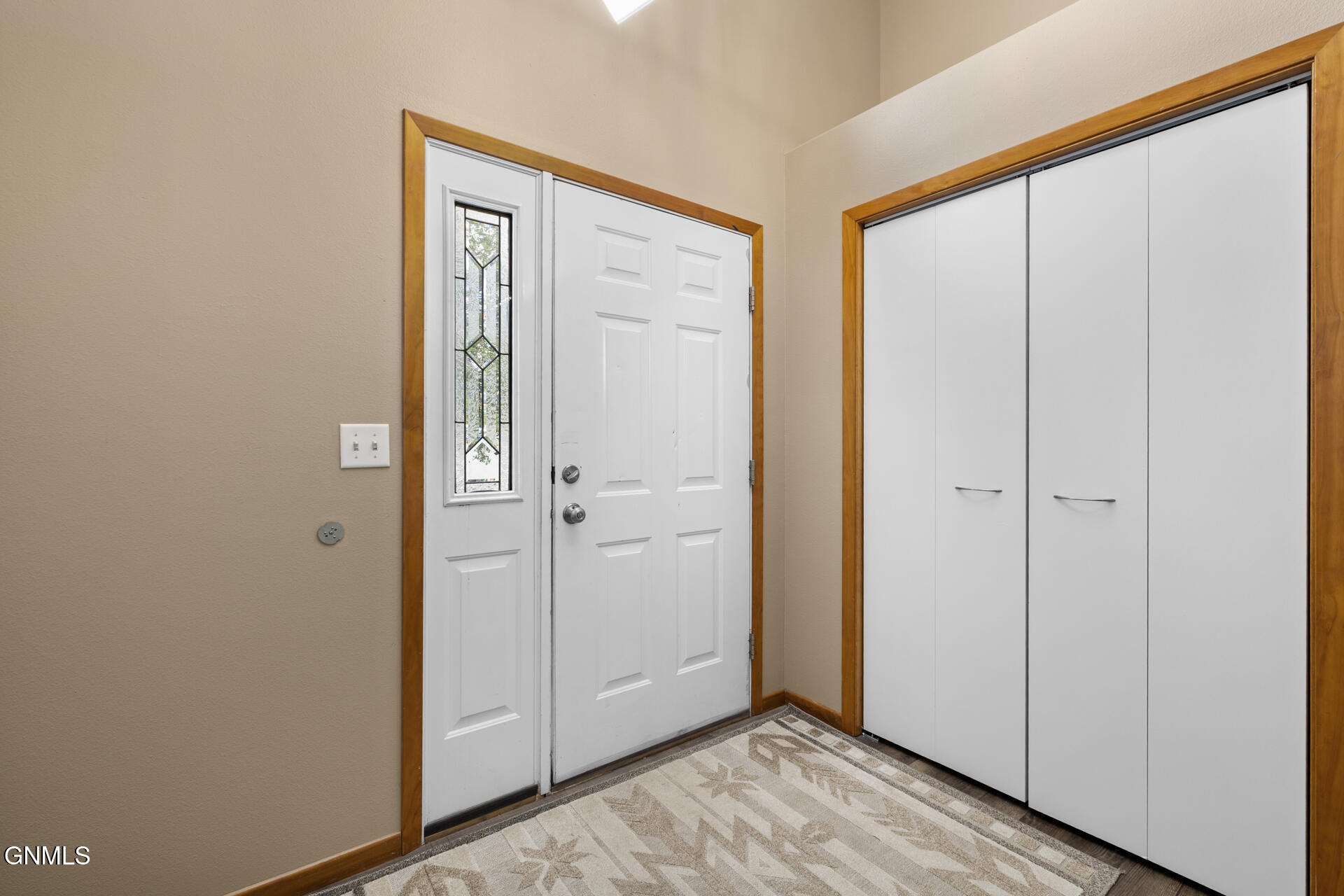 property viewer photo 13