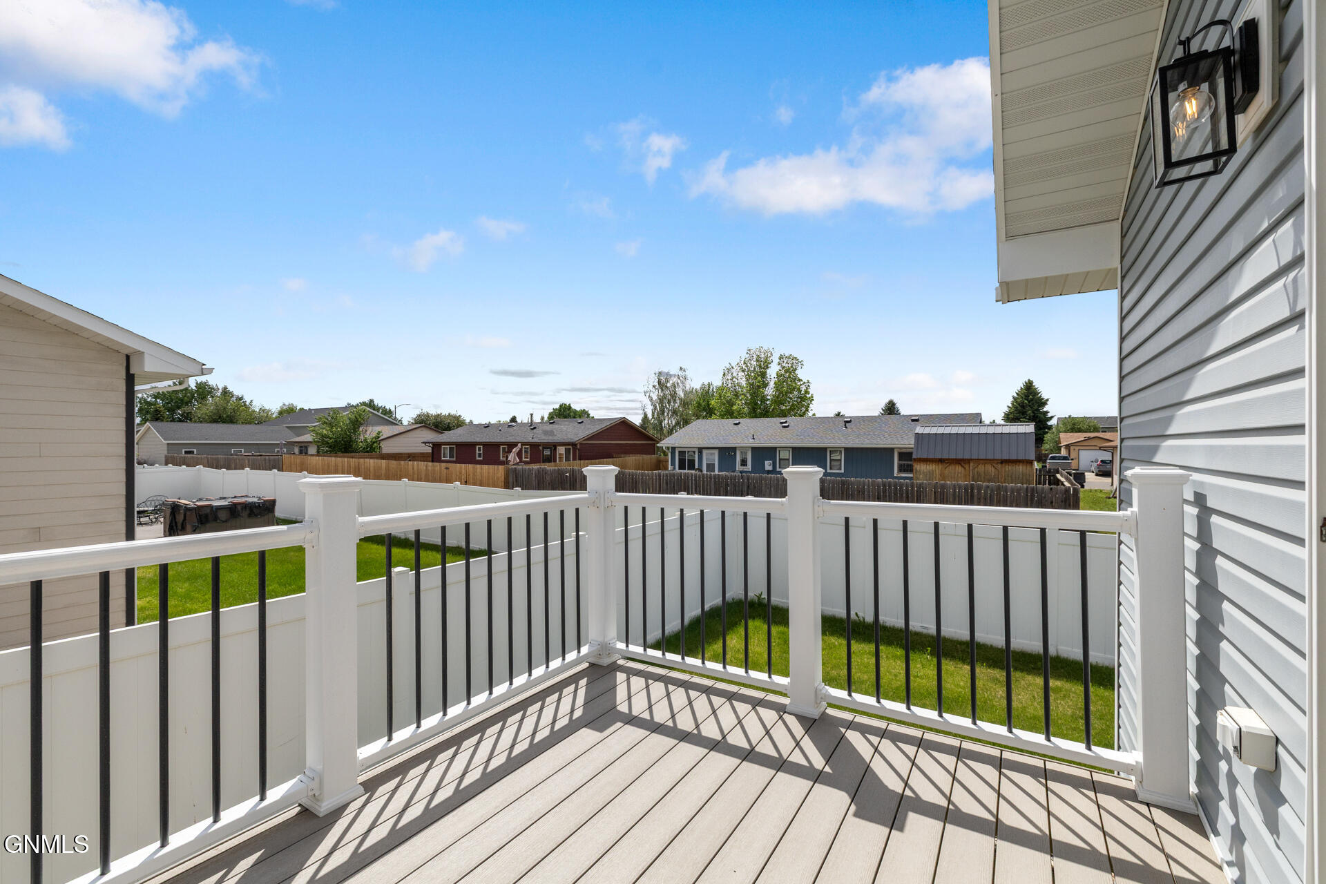 property viewer photo 6