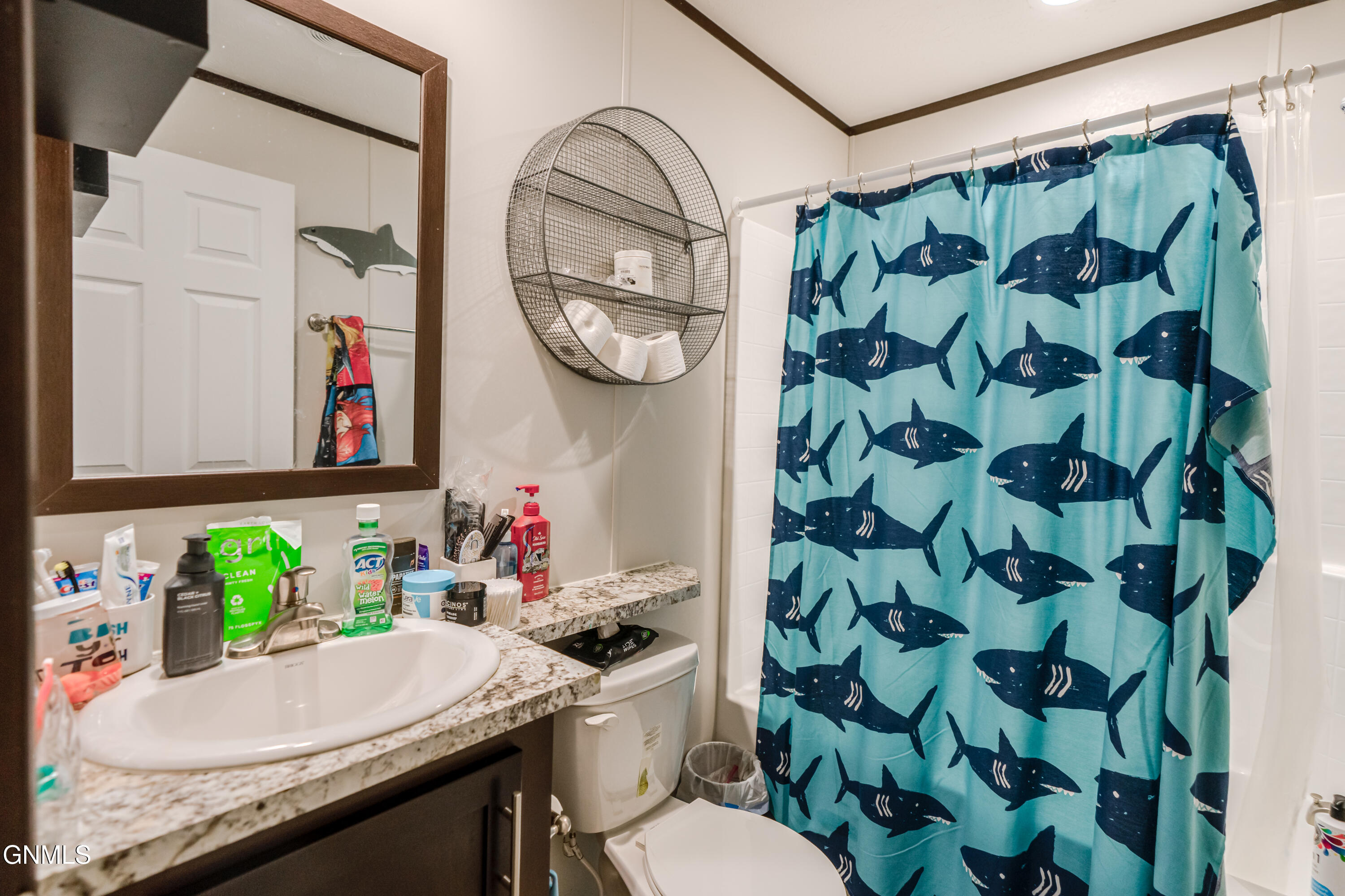 main property photo 13