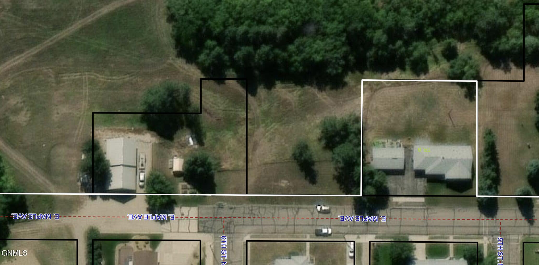 main property photo 10